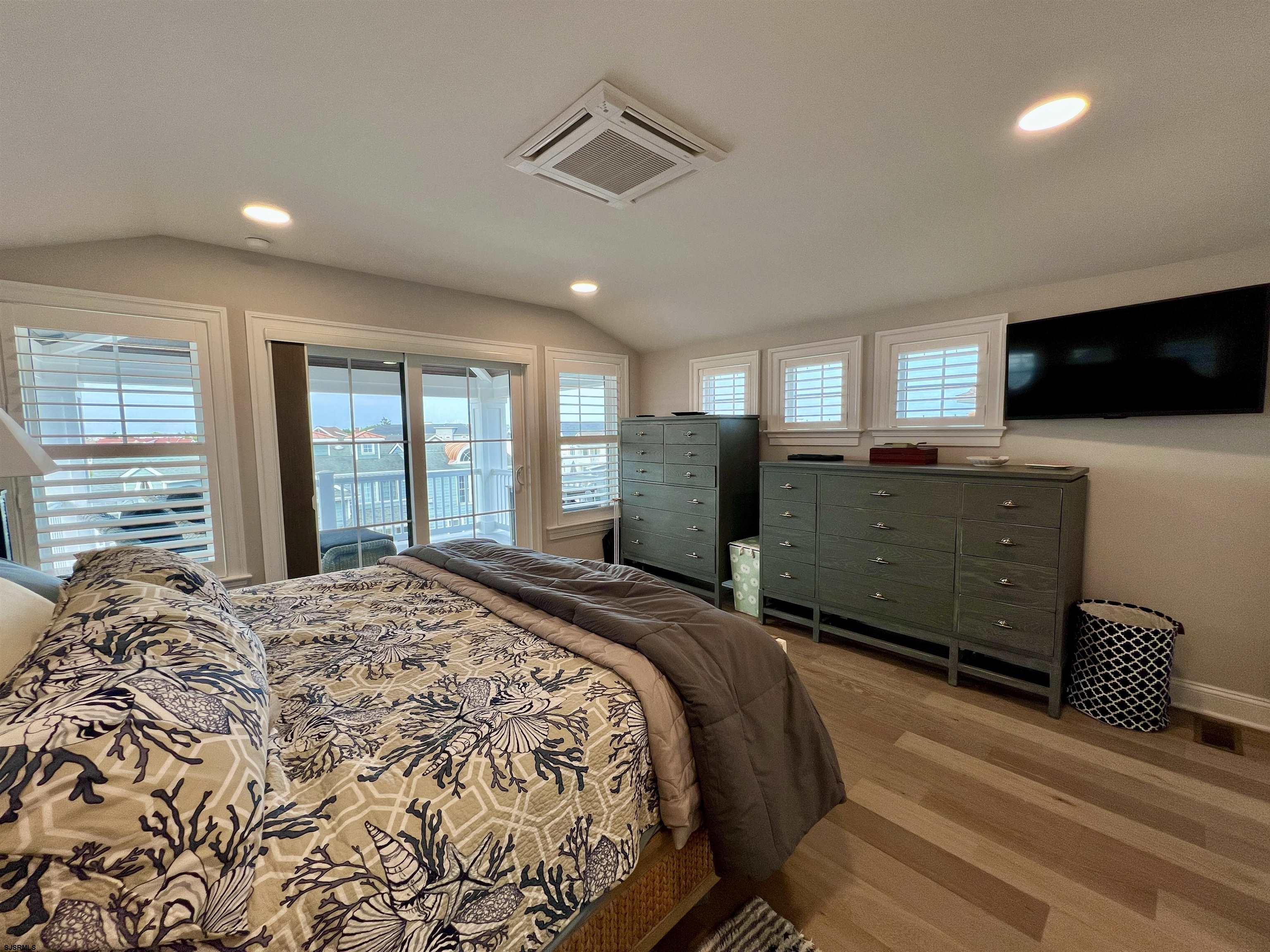 Ocean City, New Jersey 08226, United States, 5 Bedrooms Bedrooms, ,4 BathroomsBathrooms,Residential,Active,178708