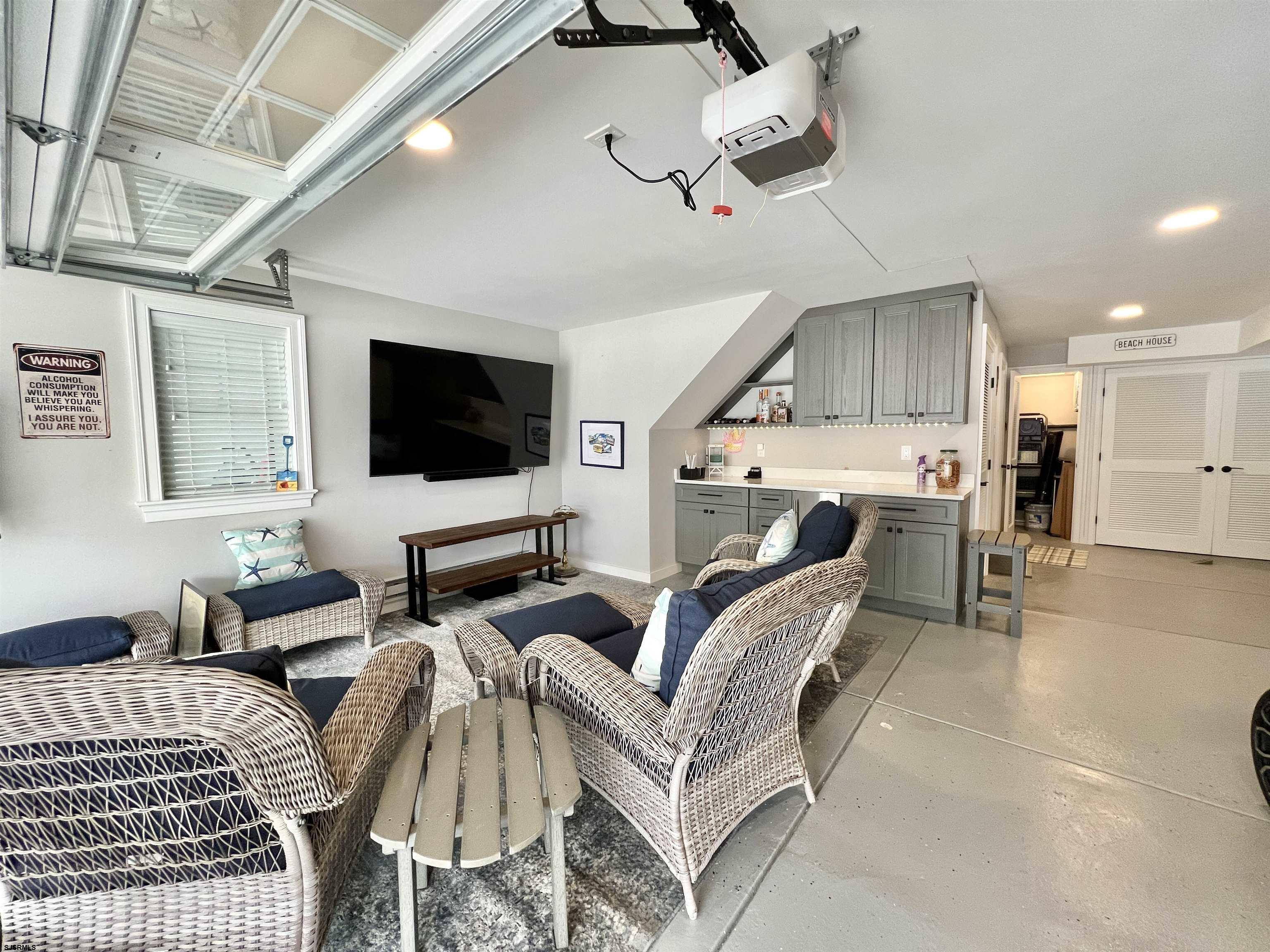 Ocean City, New Jersey 08226, United States, 5 Bedrooms Bedrooms, ,4 BathroomsBathrooms,Residential,Active,178708