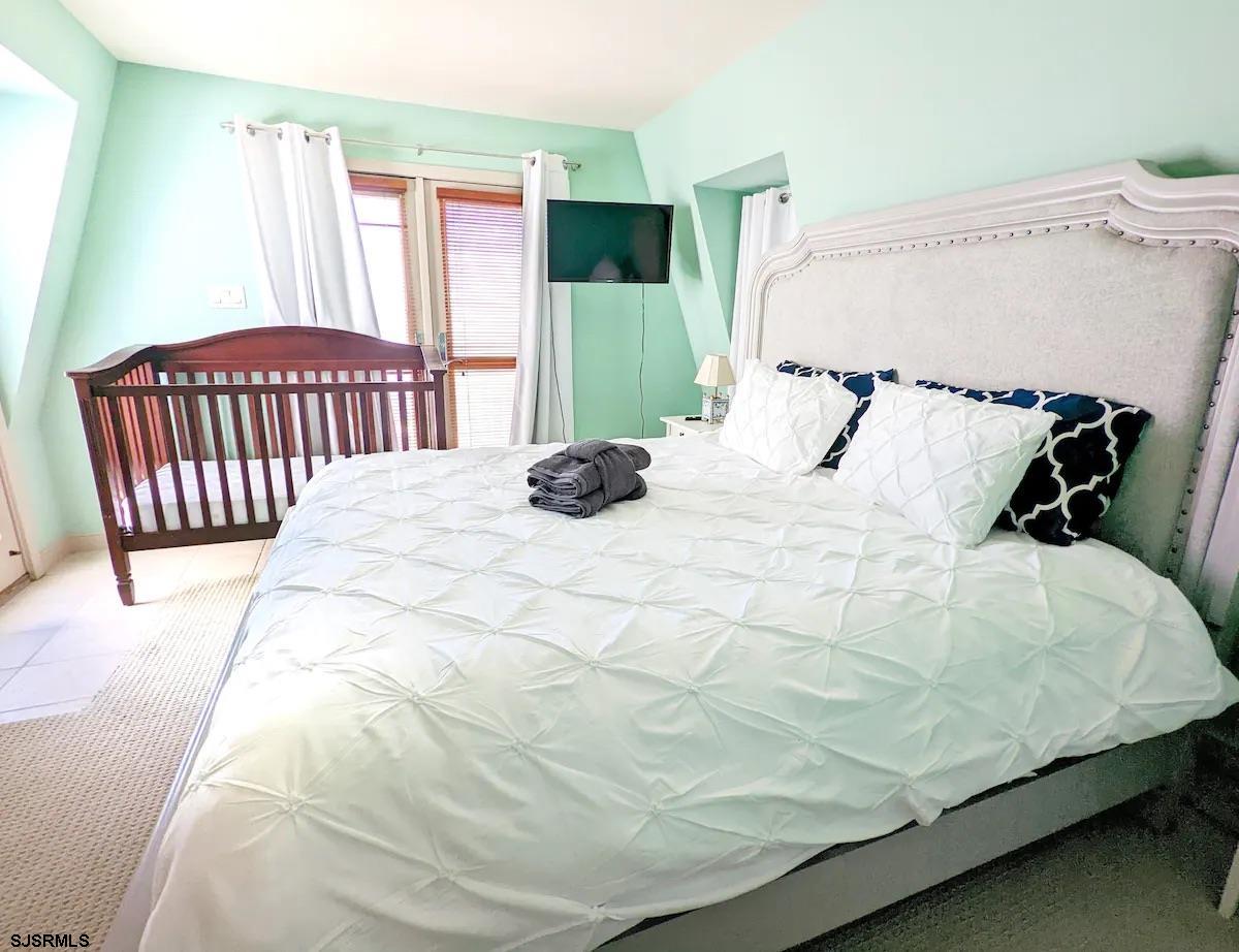 Atlantic City, New Jersey 08401, United States, 4 Bedrooms Bedrooms, ,4 BathroomsBathrooms,Residential,Active,254428