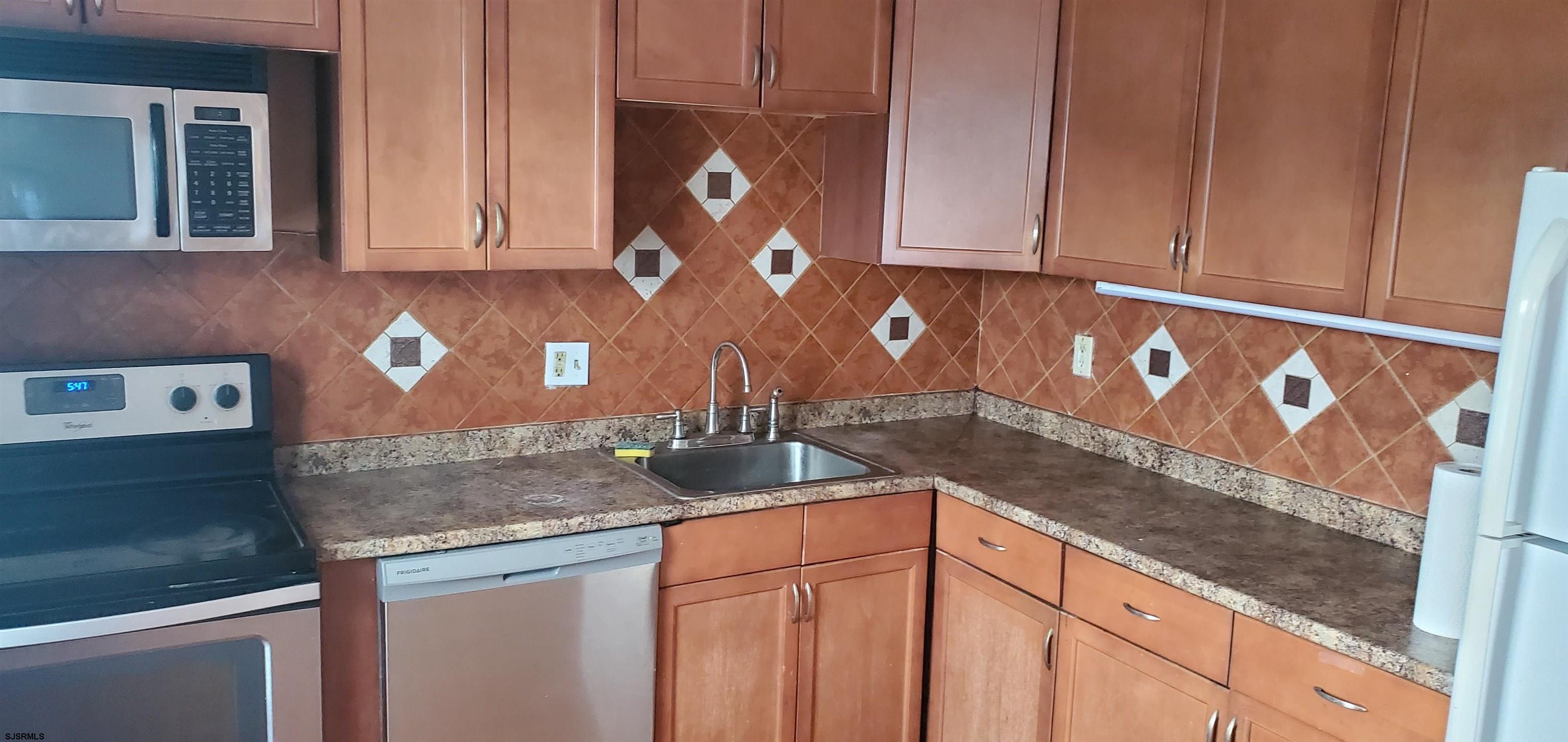 Egg Harbor Township, New Jersey 08234, United States, 2 Bedrooms Bedrooms, ,1 BathroomBathrooms,Residential,Active,132568