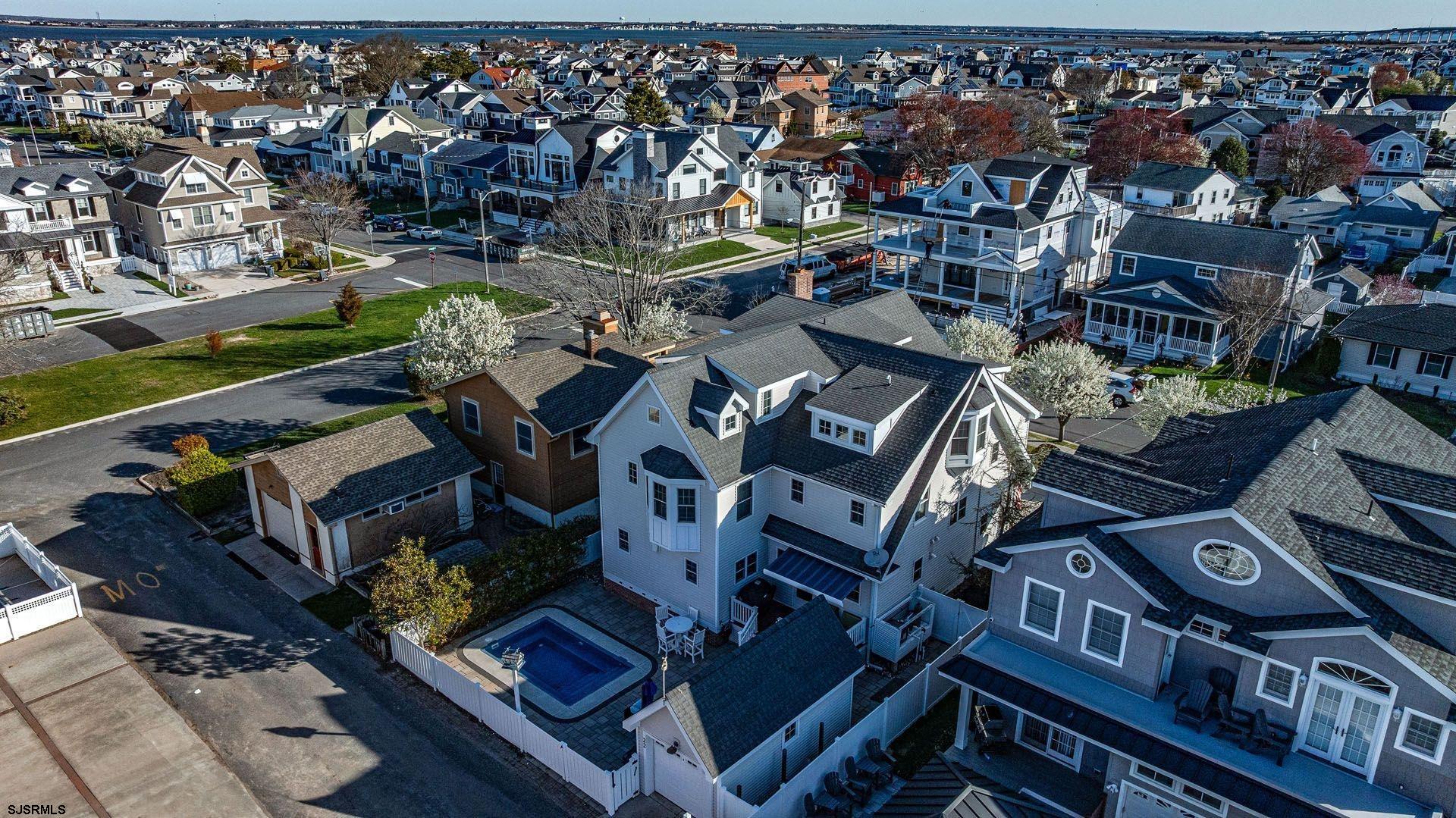 Ocean City, New Jersey 08226, United States, 5 Bedrooms Bedrooms, ,6 BathroomsBathrooms,Residential,Active,106434