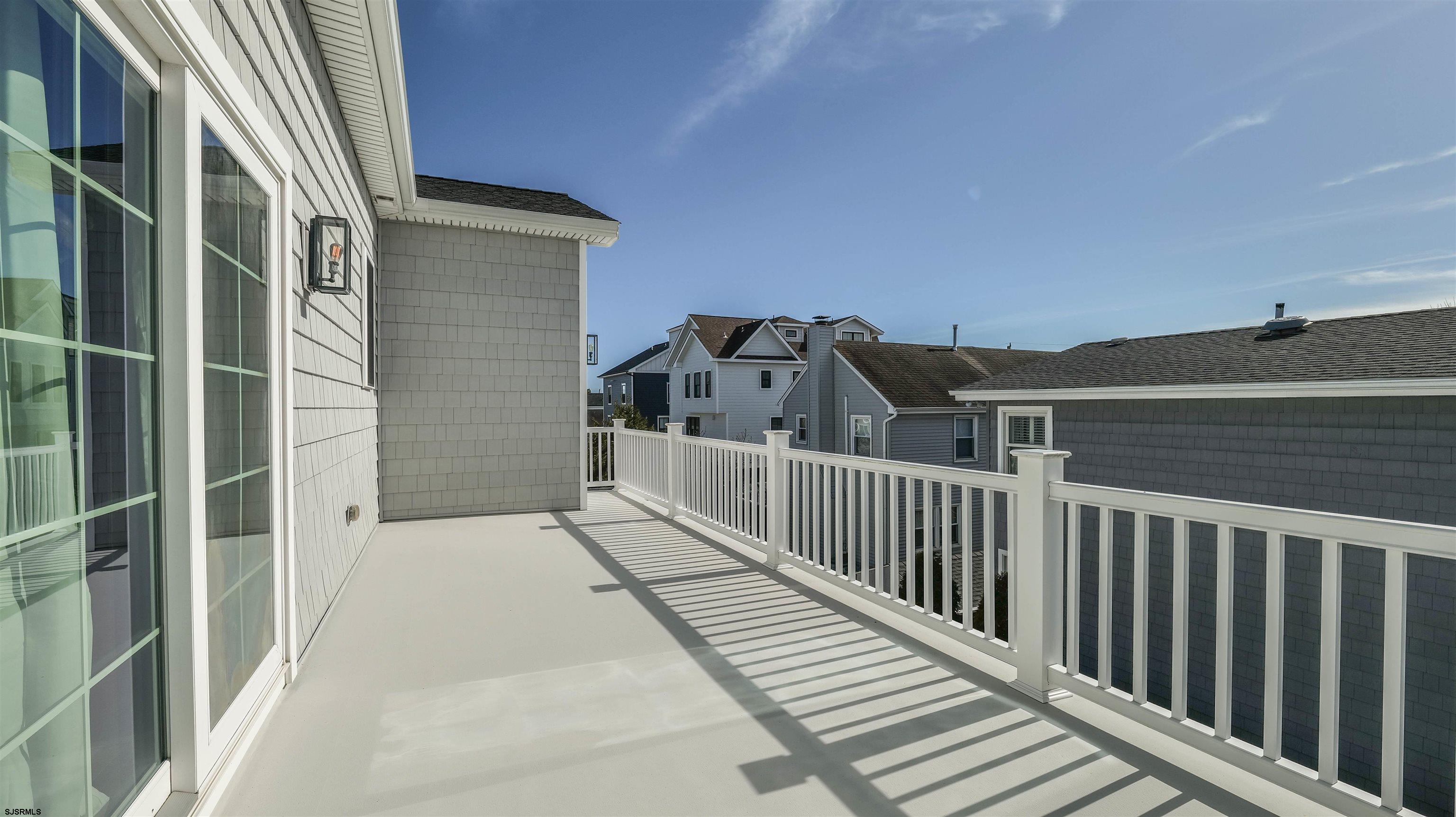 Margate, New Jersey 08402, United States, 5 Bedrooms Bedrooms, ,6 BathroomsBathrooms,Residential,Active,93448