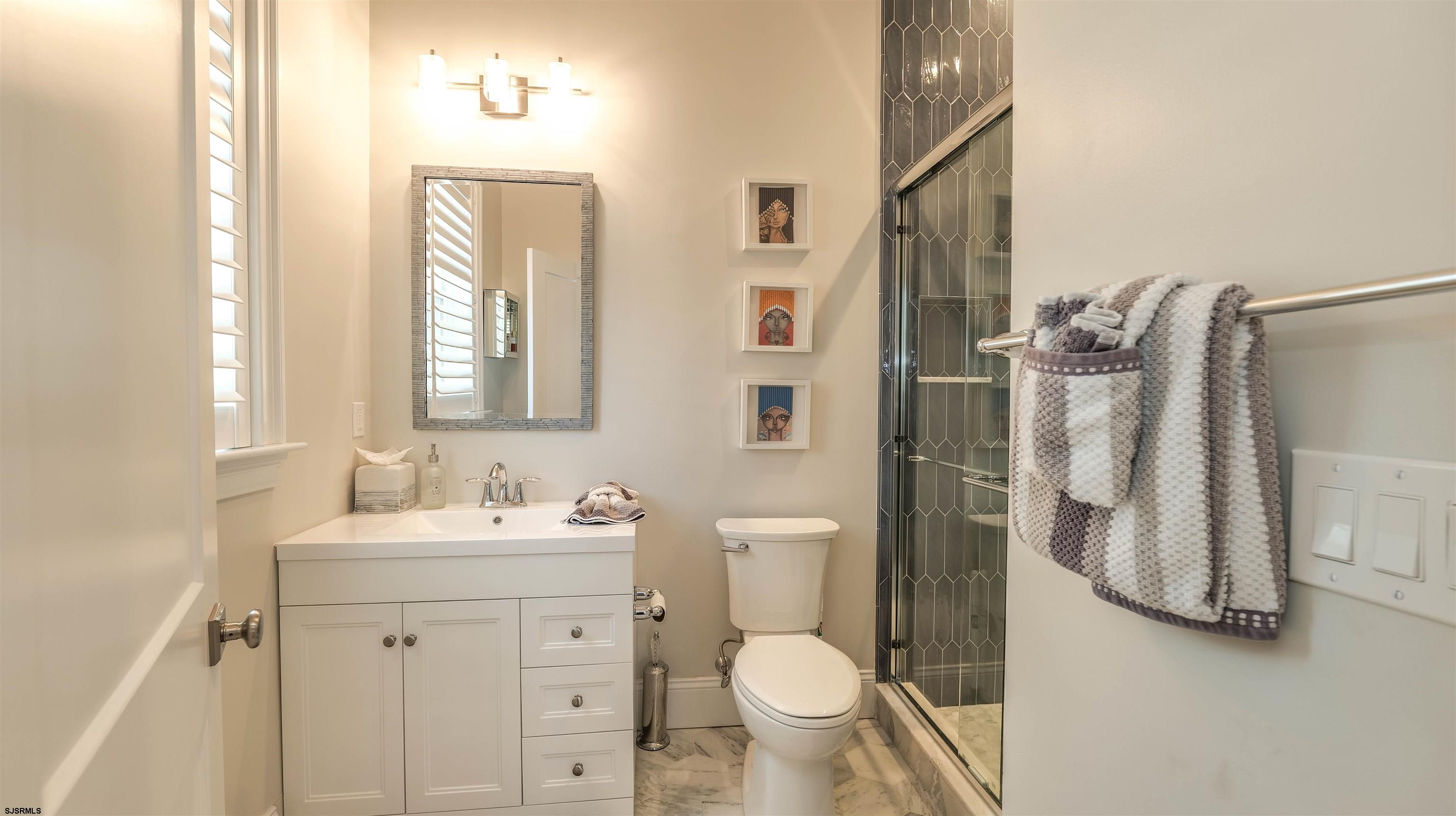 Margate, New Jersey 08402, United States, 5 Bedrooms Bedrooms, ,6 BathroomsBathrooms,Residential,Active,93448