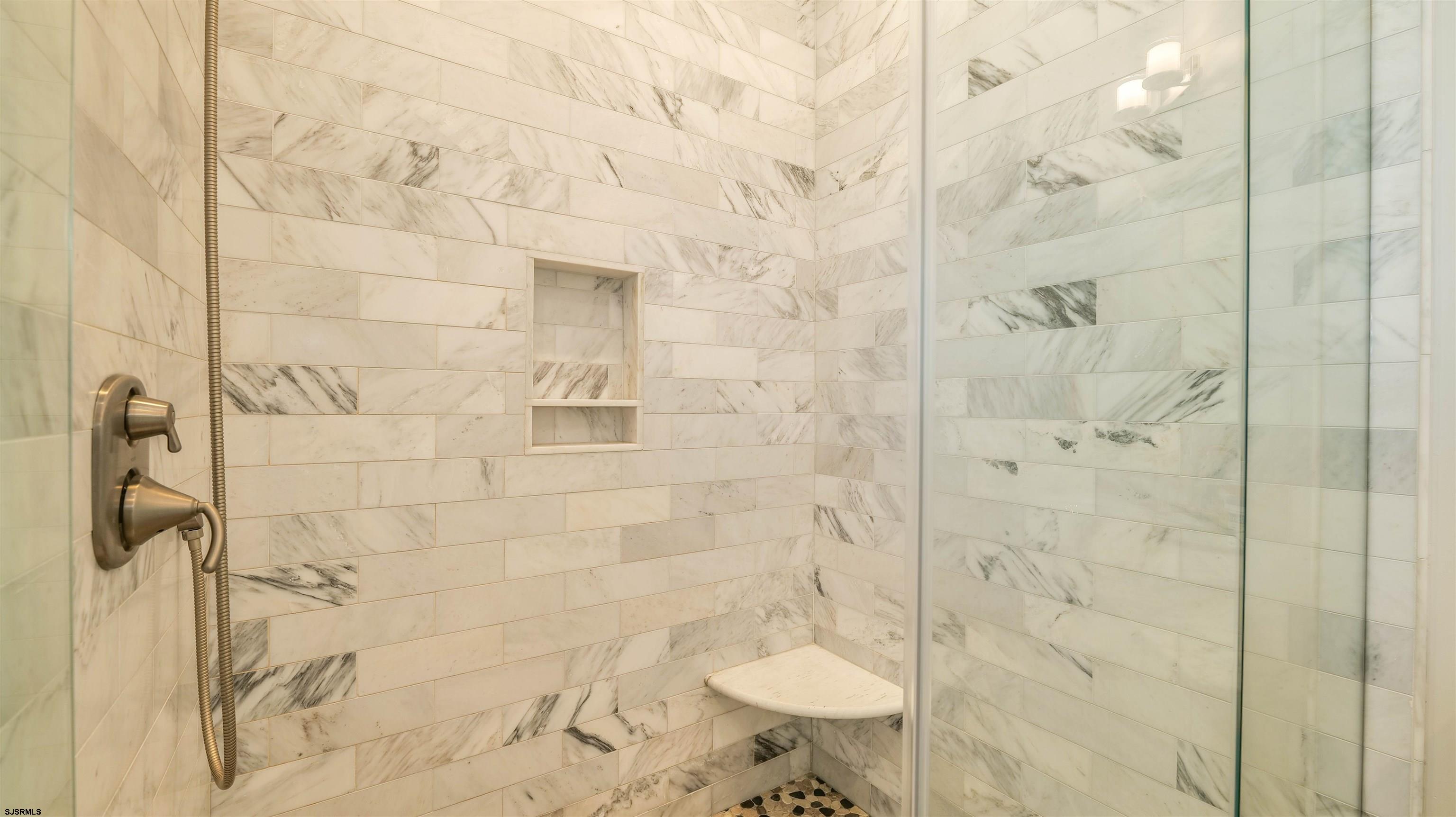 Margate, New Jersey 08402, United States, 5 Bedrooms Bedrooms, ,6 BathroomsBathrooms,Residential,Active,93448