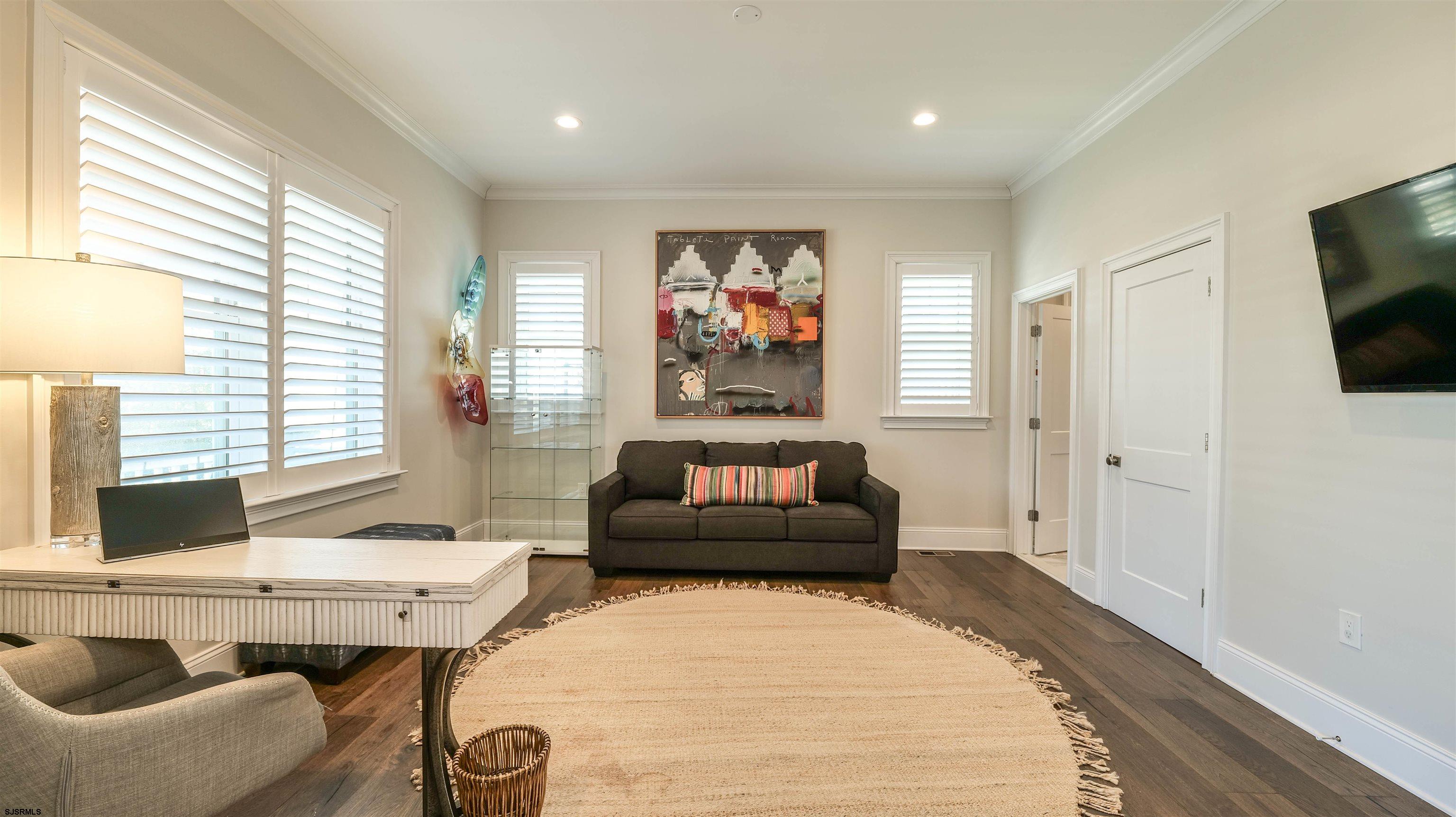 Margate, New Jersey 08402, United States, 5 Bedrooms Bedrooms, ,6 BathroomsBathrooms,Residential,Active,93448