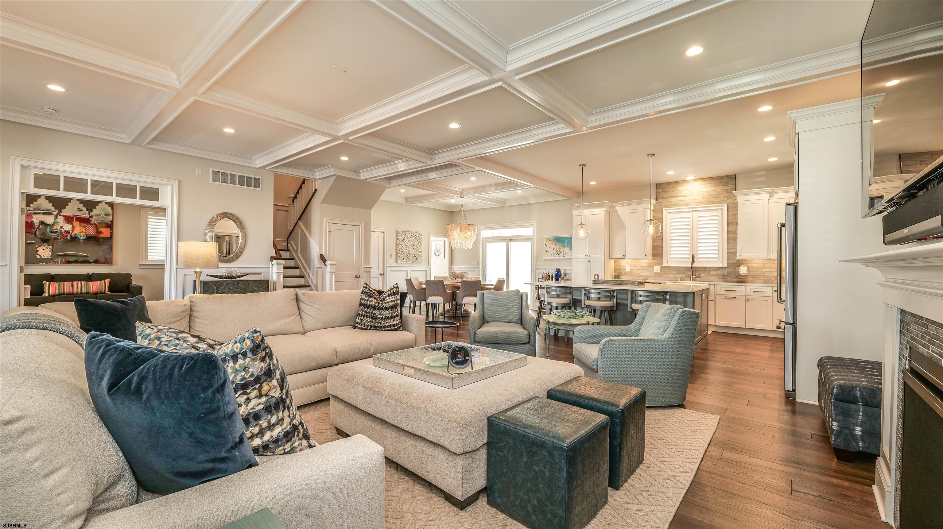 Margate, New Jersey 08402, United States, 5 Bedrooms Bedrooms, ,6 BathroomsBathrooms,Residential,Active,93448