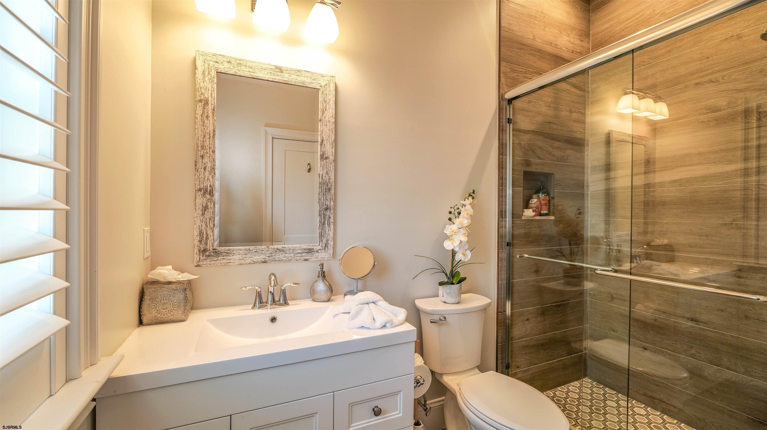 Margate, New Jersey 08402, United States, 5 Bedrooms Bedrooms, ,6 BathroomsBathrooms,Residential,Active,93448