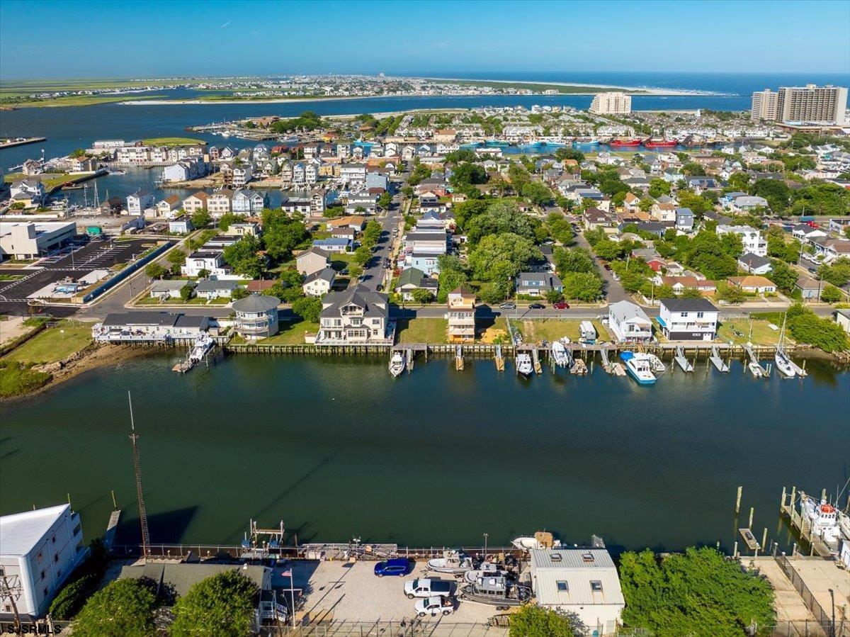 Atlantic City, New Jersey 08401, United States, 3 Bedrooms Bedrooms, ,2 BathroomsBathrooms,Residential,Pending,73360