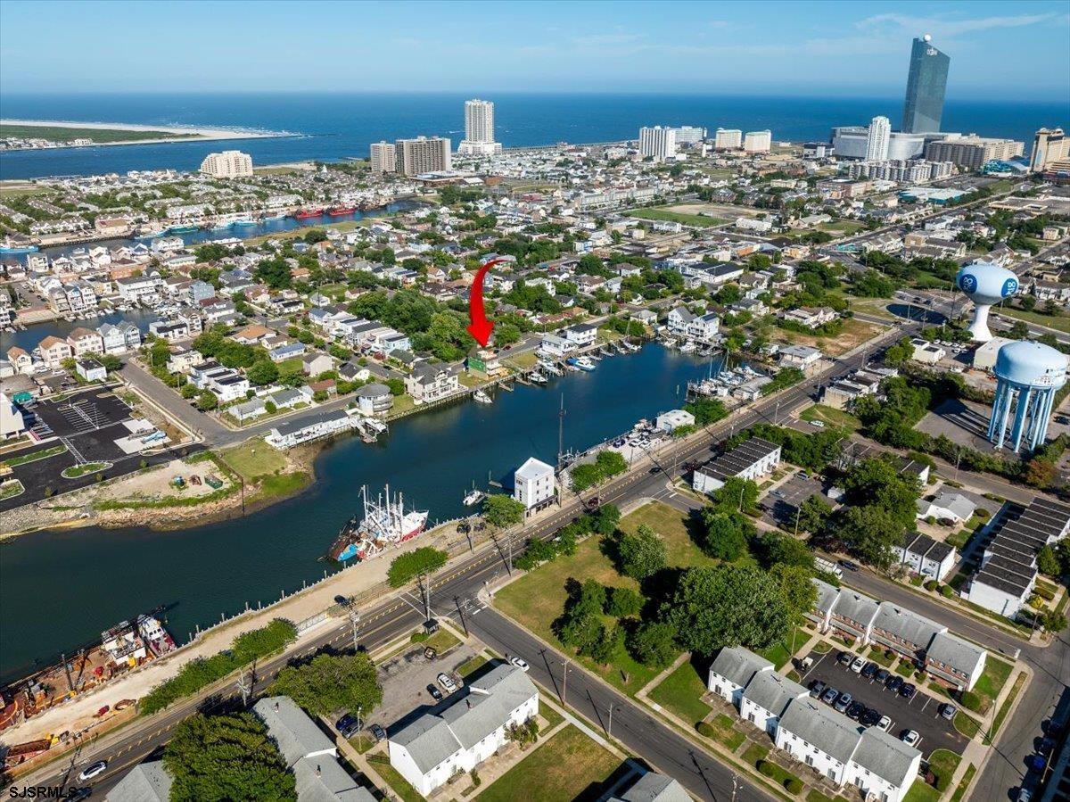 Atlantic City, New Jersey 08401, United States, 3 Bedrooms Bedrooms, ,2 BathroomsBathrooms,Residential,Pending,73360