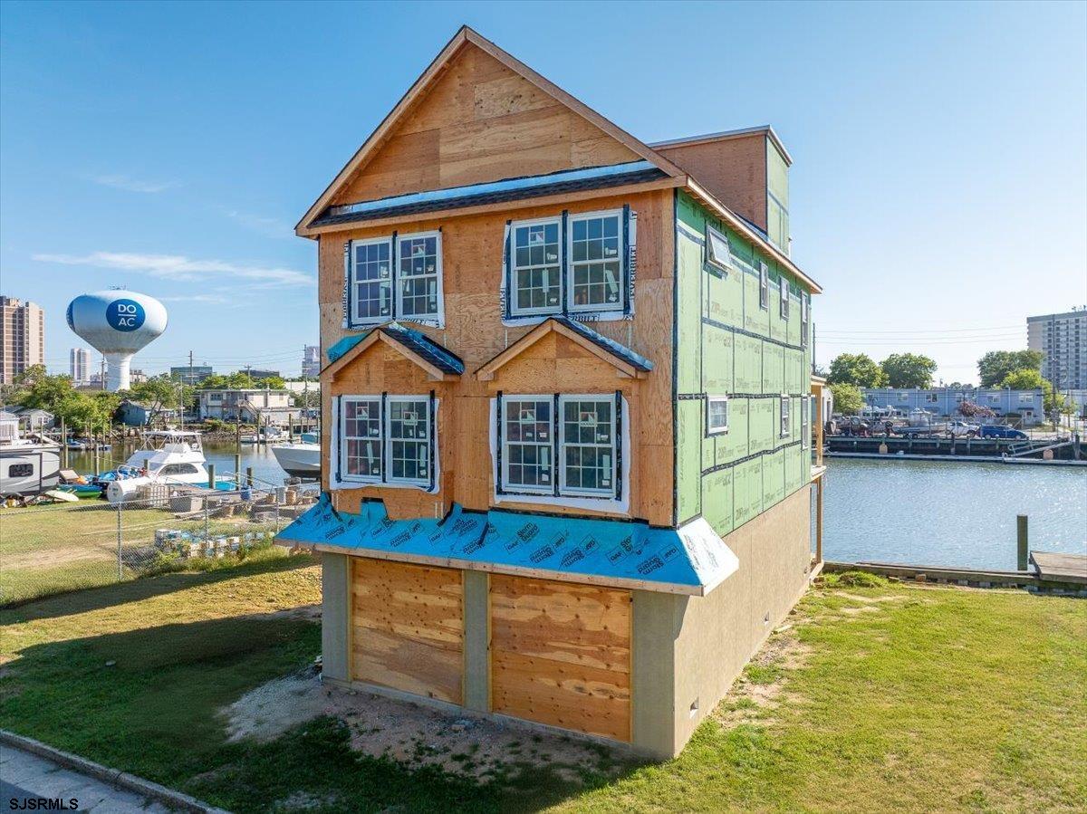 Atlantic City, New Jersey 08401, United States, 3 Bedrooms Bedrooms, ,2 BathroomsBathrooms,Residential,Pending,73360