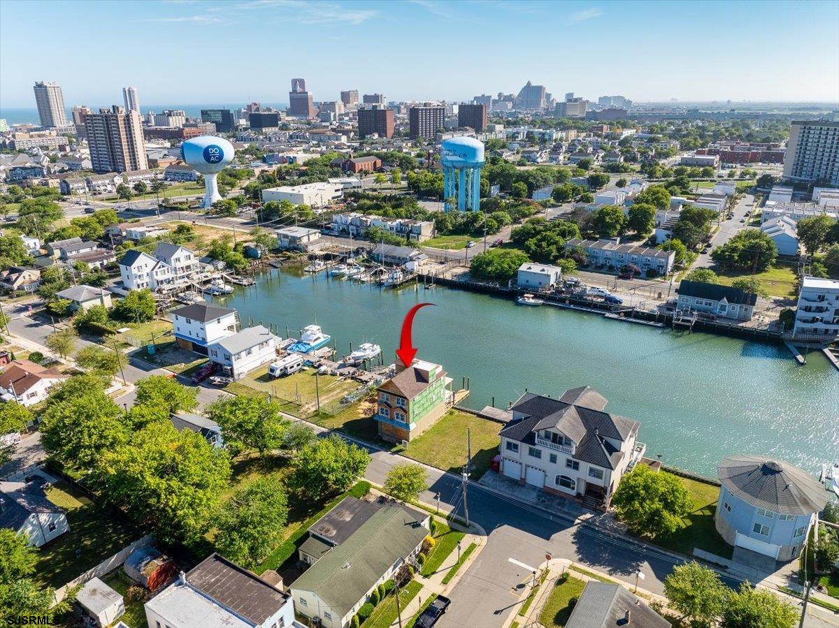 Atlantic City, New Jersey 08401, United States, 3 Bedrooms Bedrooms, ,2 BathroomsBathrooms,Residential,Pending,73360