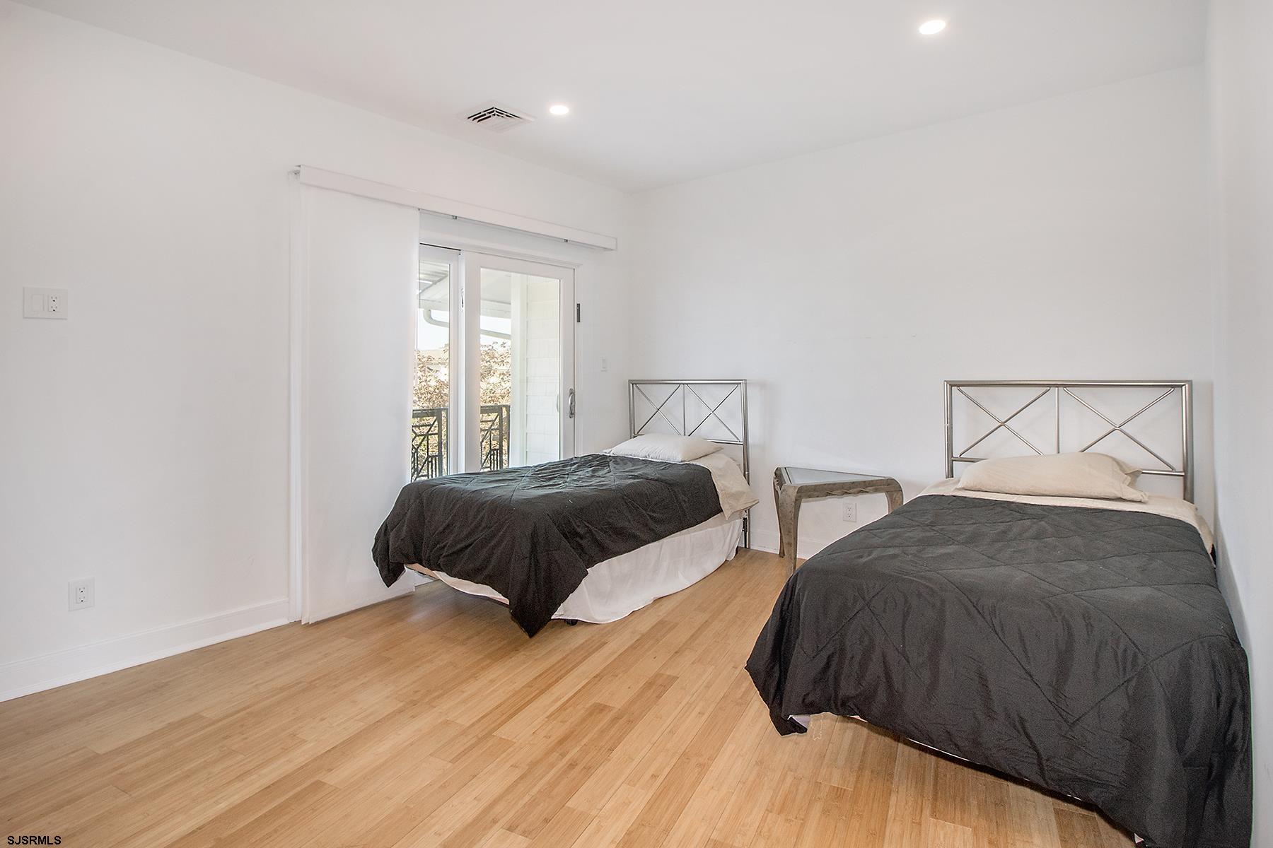 Margate, New Jersey 08402, United States, 4 Bedrooms Bedrooms, ,5 BathroomsBathrooms,Residential,Active,138273