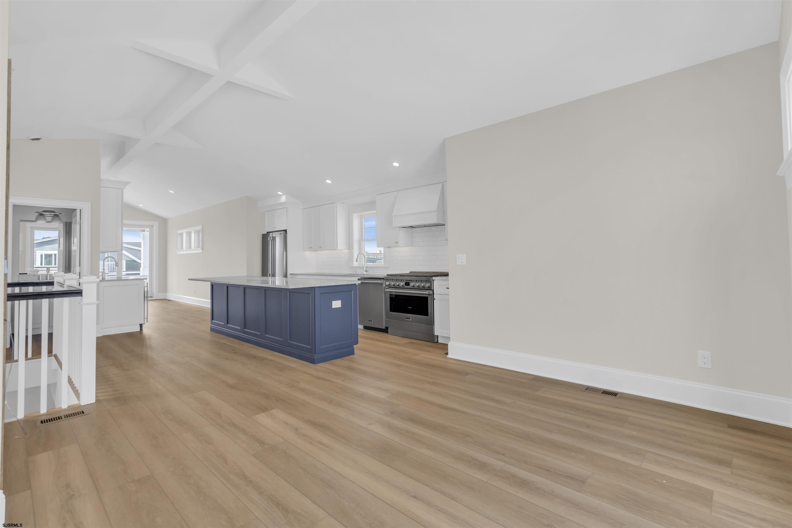 Ocean City, New Jersey 08226, United States, 5 Bedrooms Bedrooms, ,4 BathroomsBathrooms,Residential,Active,204462