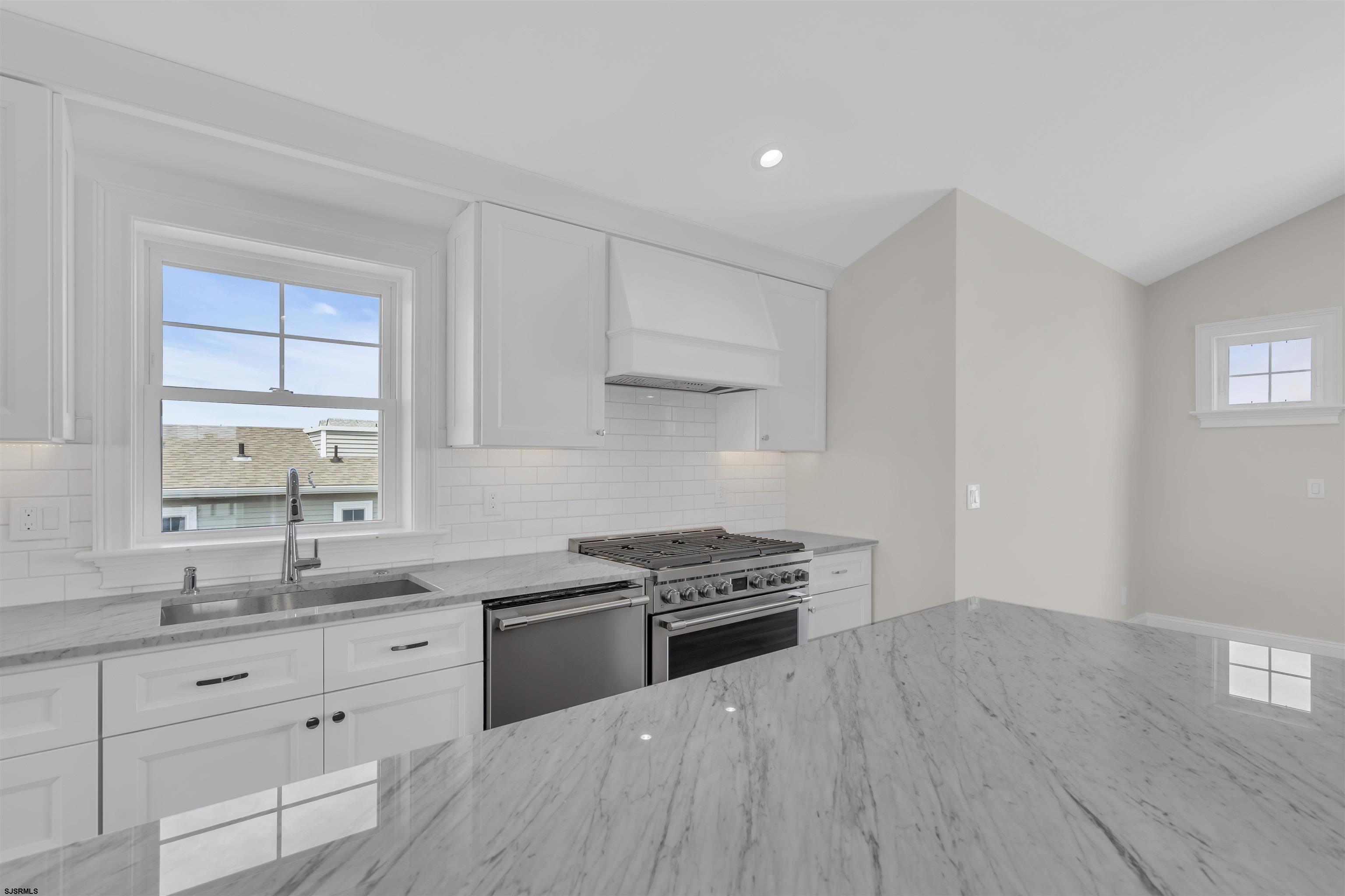 Ocean City, New Jersey 08226, United States, 5 Bedrooms Bedrooms, ,4 BathroomsBathrooms,Residential,Active,204462