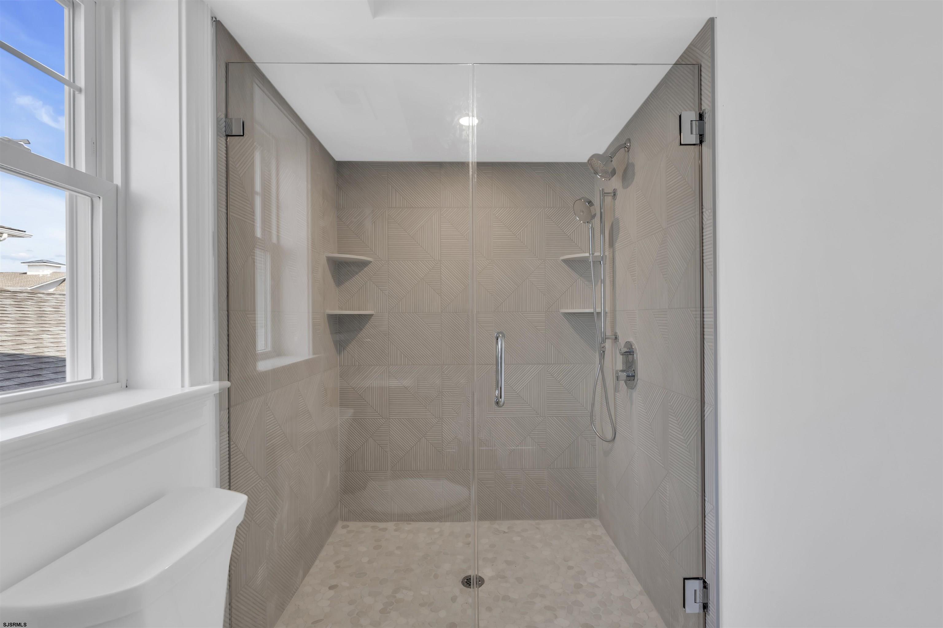 Ocean City, New Jersey 08226, United States, 5 Bedrooms Bedrooms, ,4 BathroomsBathrooms,Residential,Active,204462