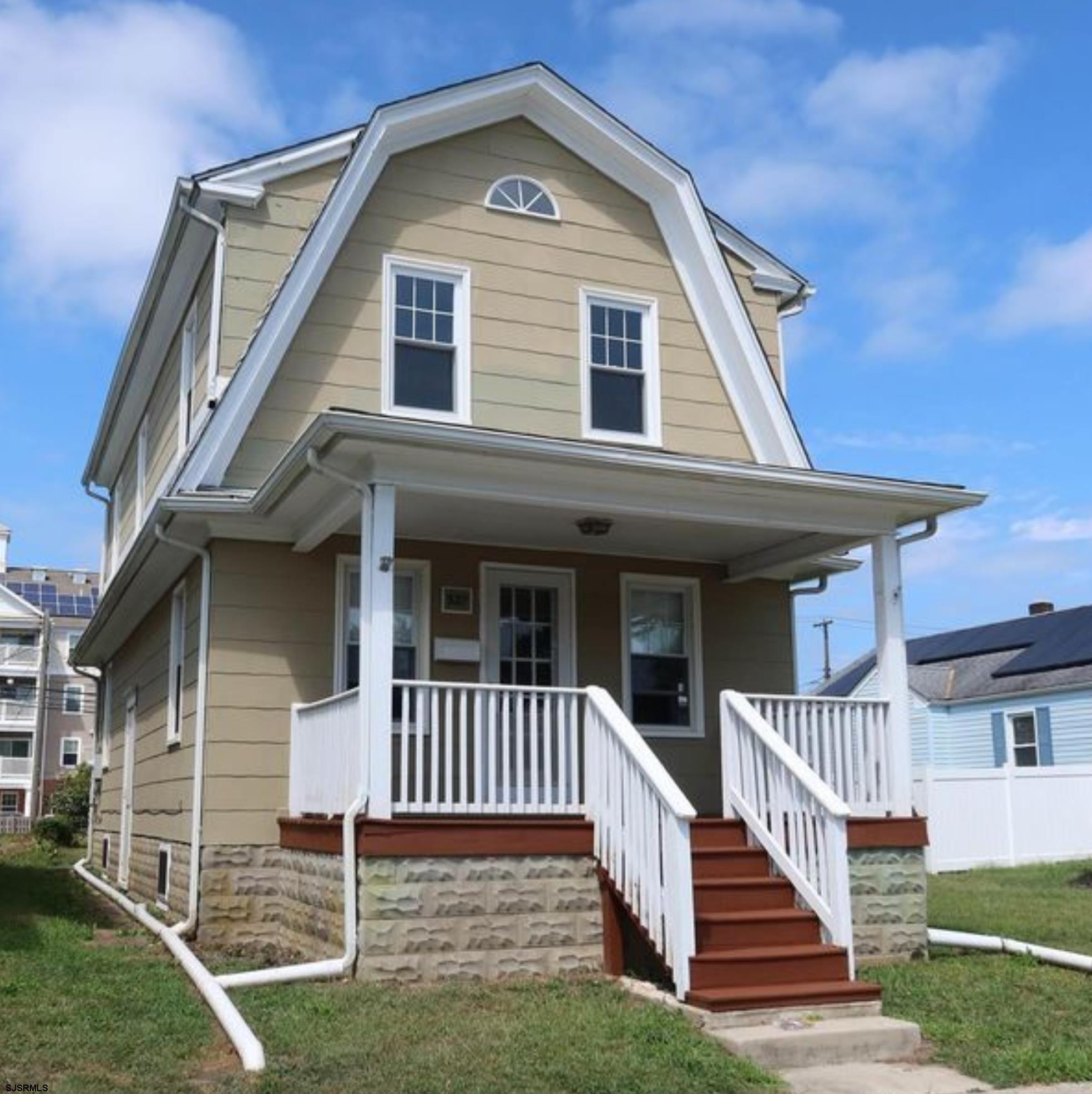 Photo 1 of 39 — 527 Cincinnati Ave, Egg Harbor City, NJ 08215