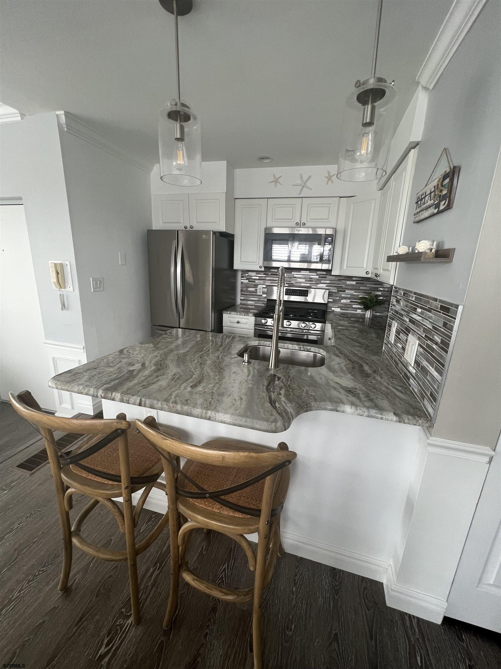 Margate, New Jersey 08402, United States, 2 Bedrooms Bedrooms, ,2 BathroomsBathrooms,Residential,Active,239926