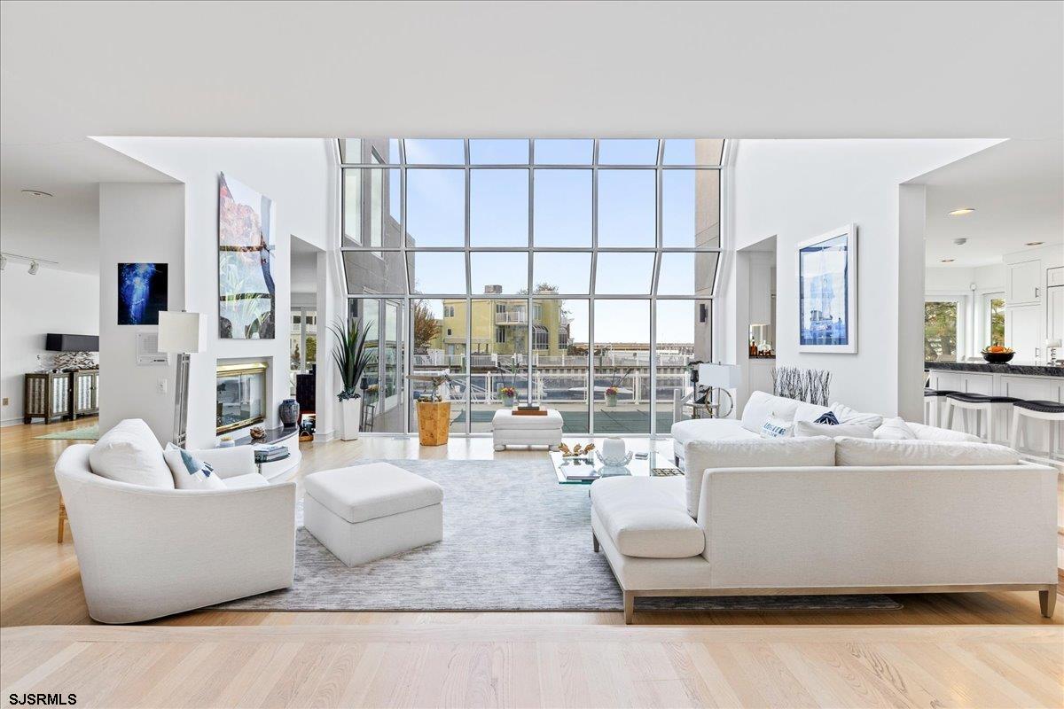 Margate, New Jersey 08402, United States, 4 Bedrooms Bedrooms, ,4 BathroomsBathrooms,Residential,Active,28232