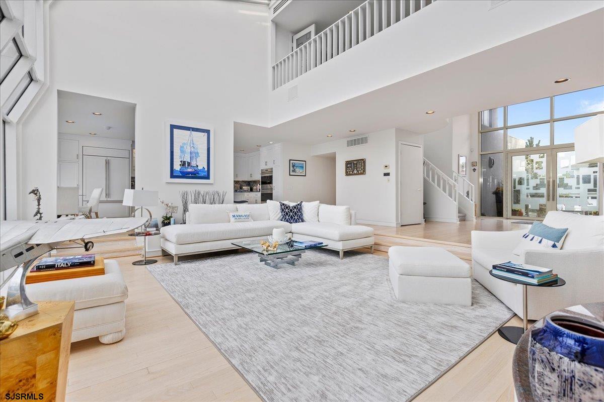 Margate, New Jersey 08402, United States, 4 Bedrooms Bedrooms, ,4 BathroomsBathrooms,Residential,Active,28232