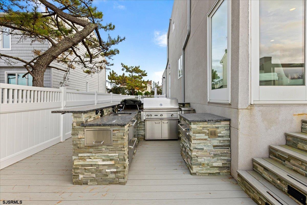 Margate, New Jersey 08402, United States, 4 Bedrooms Bedrooms, ,4 BathroomsBathrooms,Residential,Active,28232