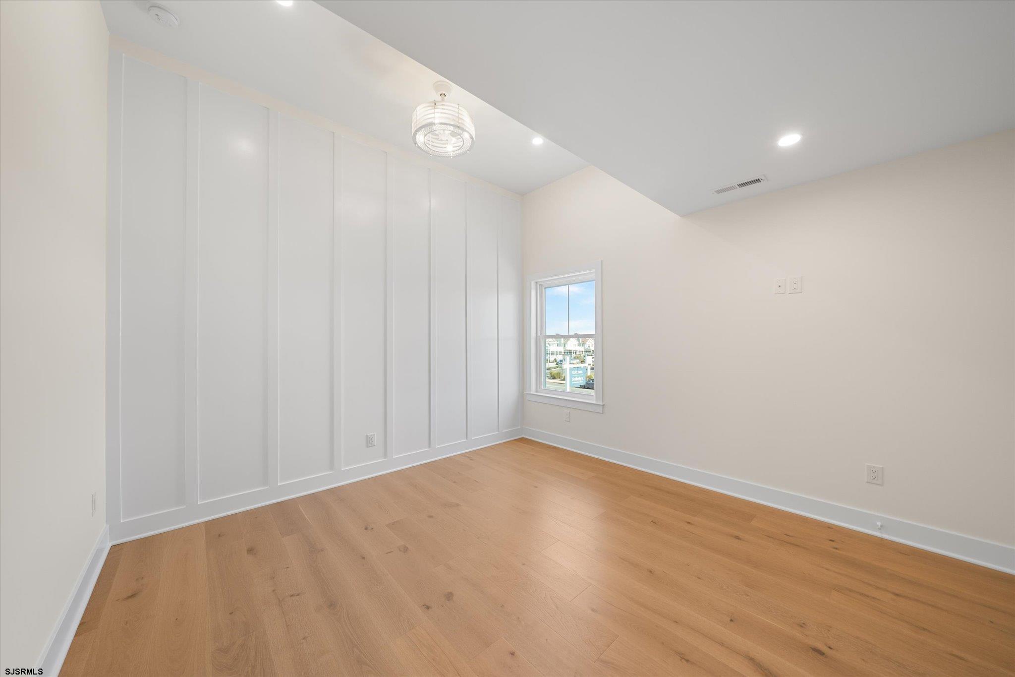 Ocean City, New Jersey 08226, United States, 5 Bedrooms Bedrooms, ,5 BathroomsBathrooms,Residential,Active,38987