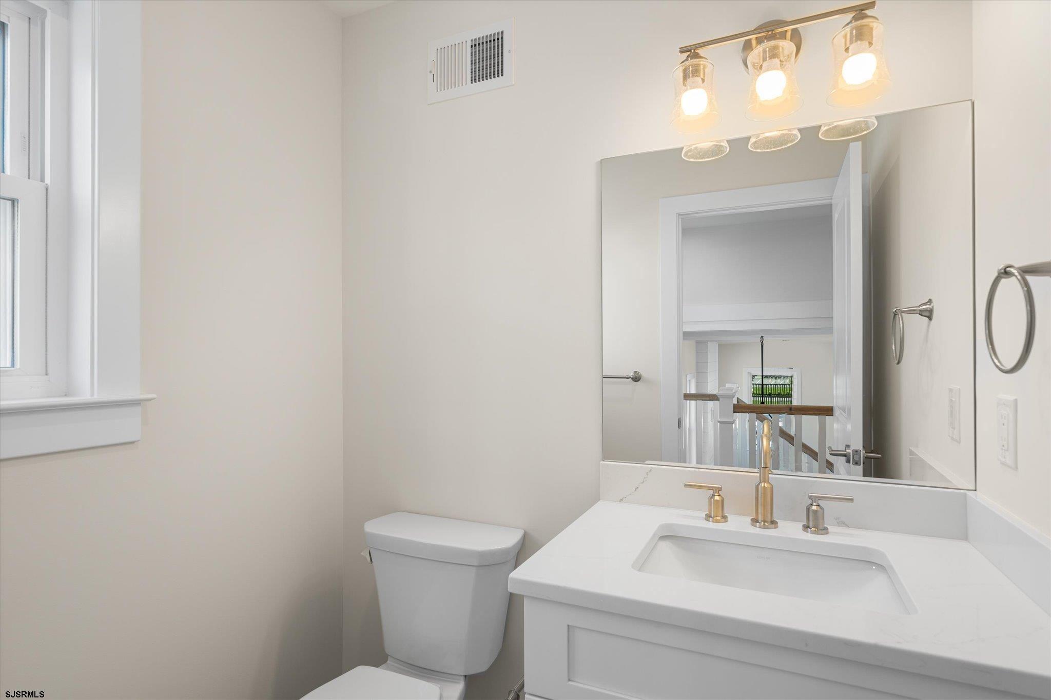 Ocean City, New Jersey 08226, United States, 5 Bedrooms Bedrooms, ,5 BathroomsBathrooms,Residential,Active,38987