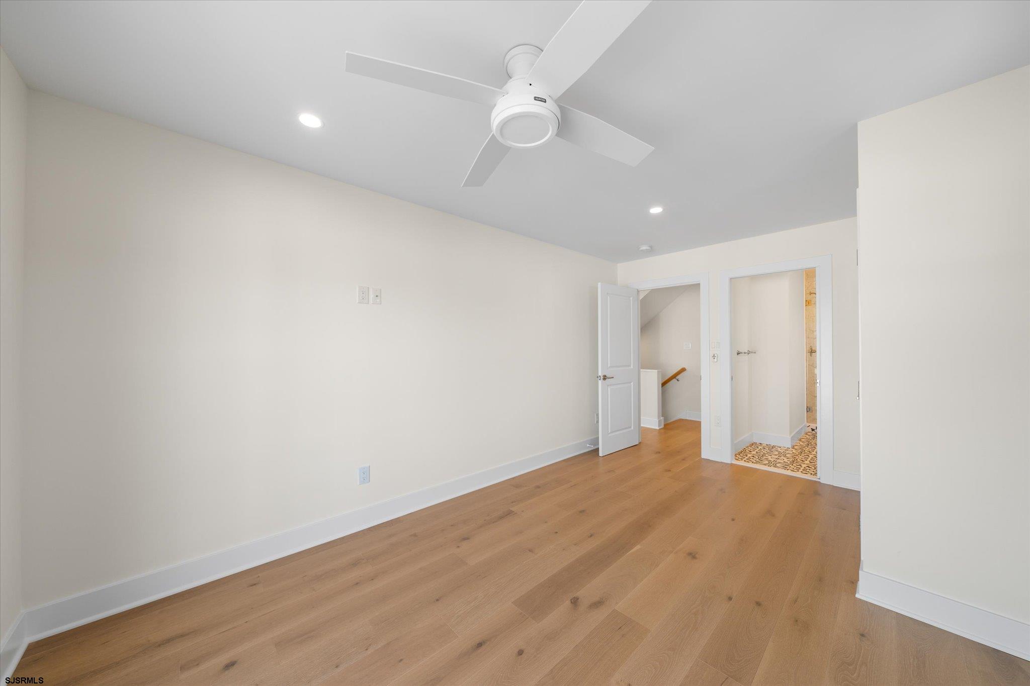 Ocean City, New Jersey 08226, United States, 5 Bedrooms Bedrooms, ,5 BathroomsBathrooms,Residential,Active,38987