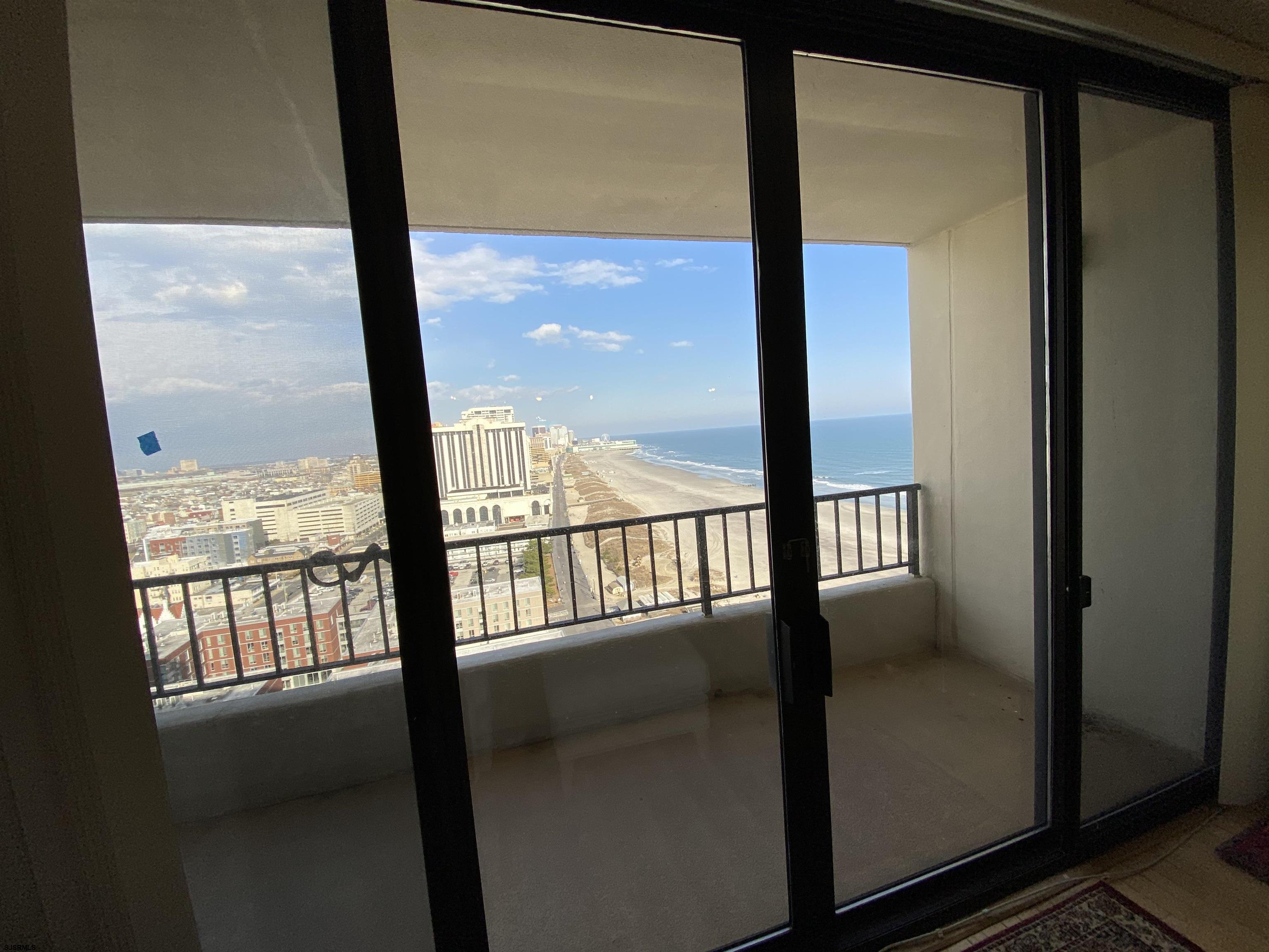 Atlantic City, New Jersey 08401, United States, 1 Bedroom Bedrooms, ,2 BathroomsBathrooms,Residential,Active,254713