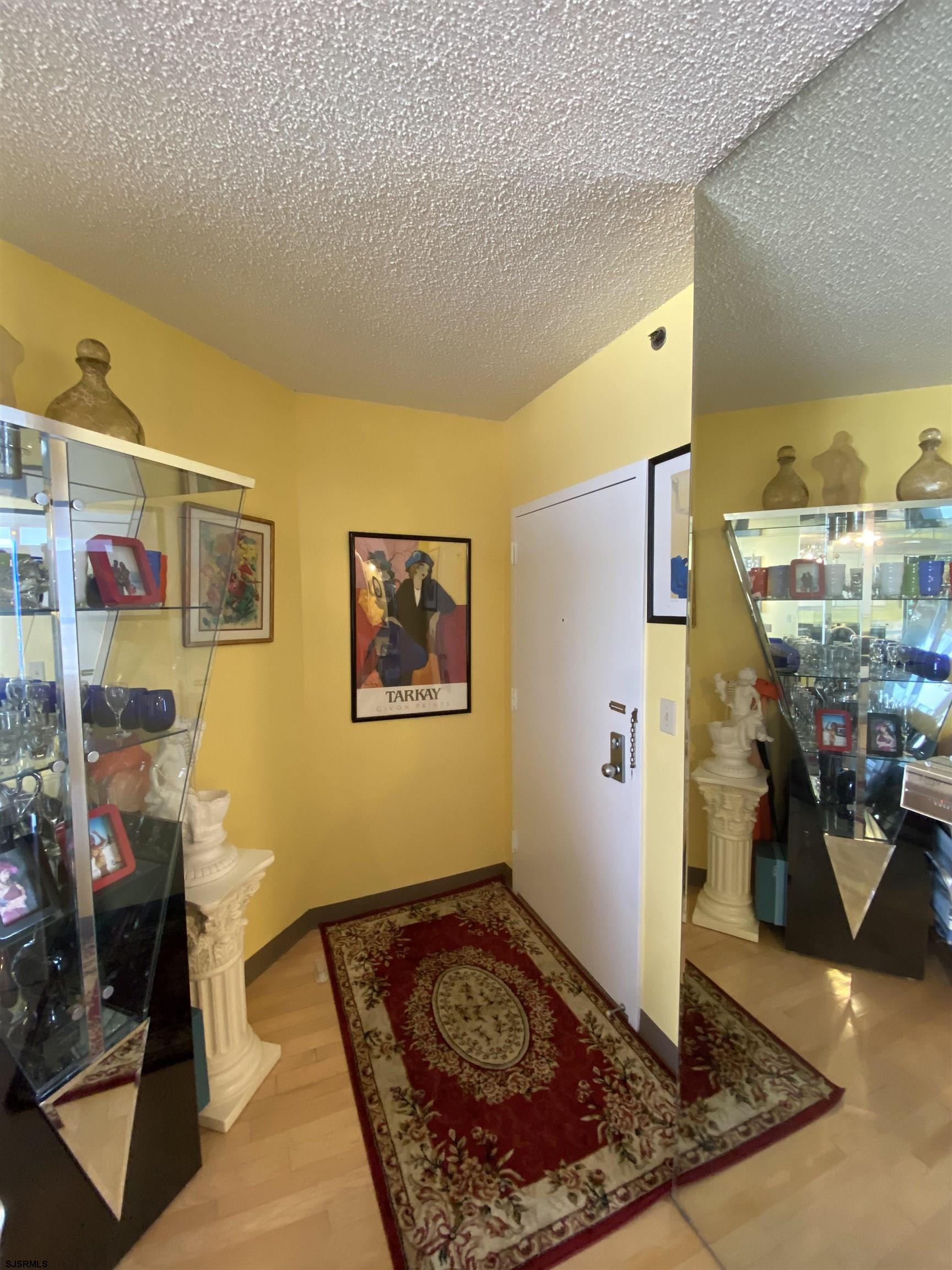 Atlantic City, New Jersey 08401, United States, 1 Bedroom Bedrooms, ,2 BathroomsBathrooms,Residential,Active,254713