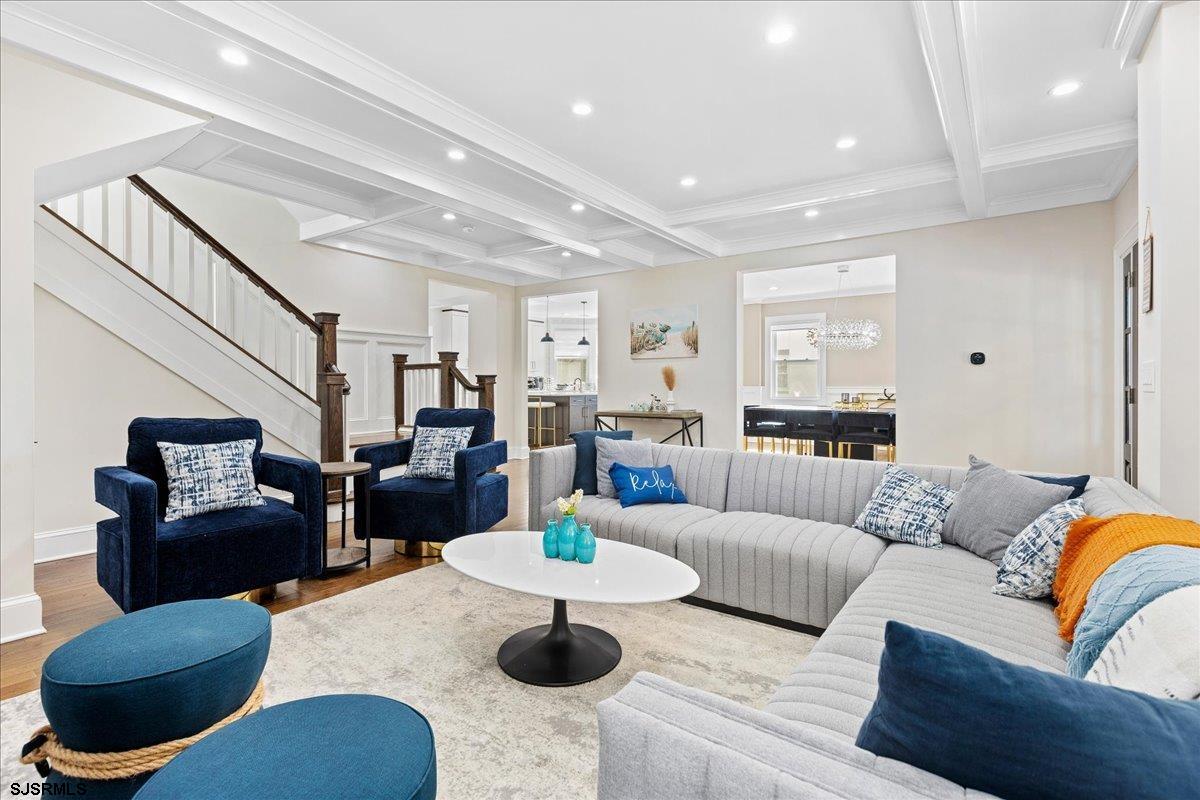 Ventnor, New Jersey 08406, United States, 7 Bedrooms Bedrooms, ,6 BathroomsBathrooms,Residential,Active,222491