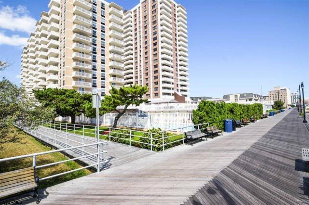Photo 1 of 22 — 101 S PLAZA, Chelsea Heights, NJ 08401