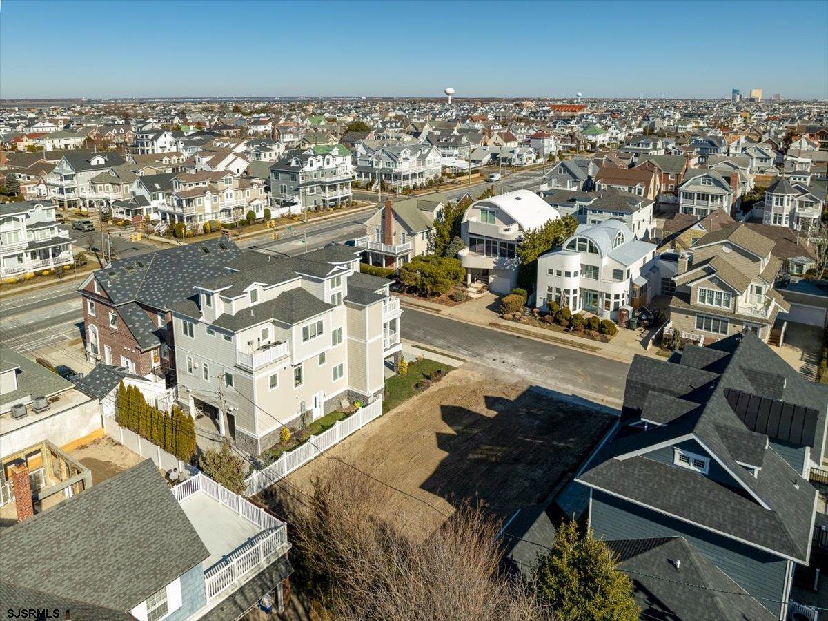 Margate, New Jersey 08402, United States, 5 Bedrooms Bedrooms, ,6 BathroomsBathrooms,Residential,Active,85847