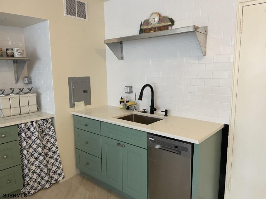 Atlantic City, New Jersey 08401, United States, 1 Bedroom Bedrooms, ,1 BathroomBathrooms,Residential,Active,119374