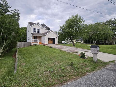 546A E Brook Ln Galloway Township NJ 08205
