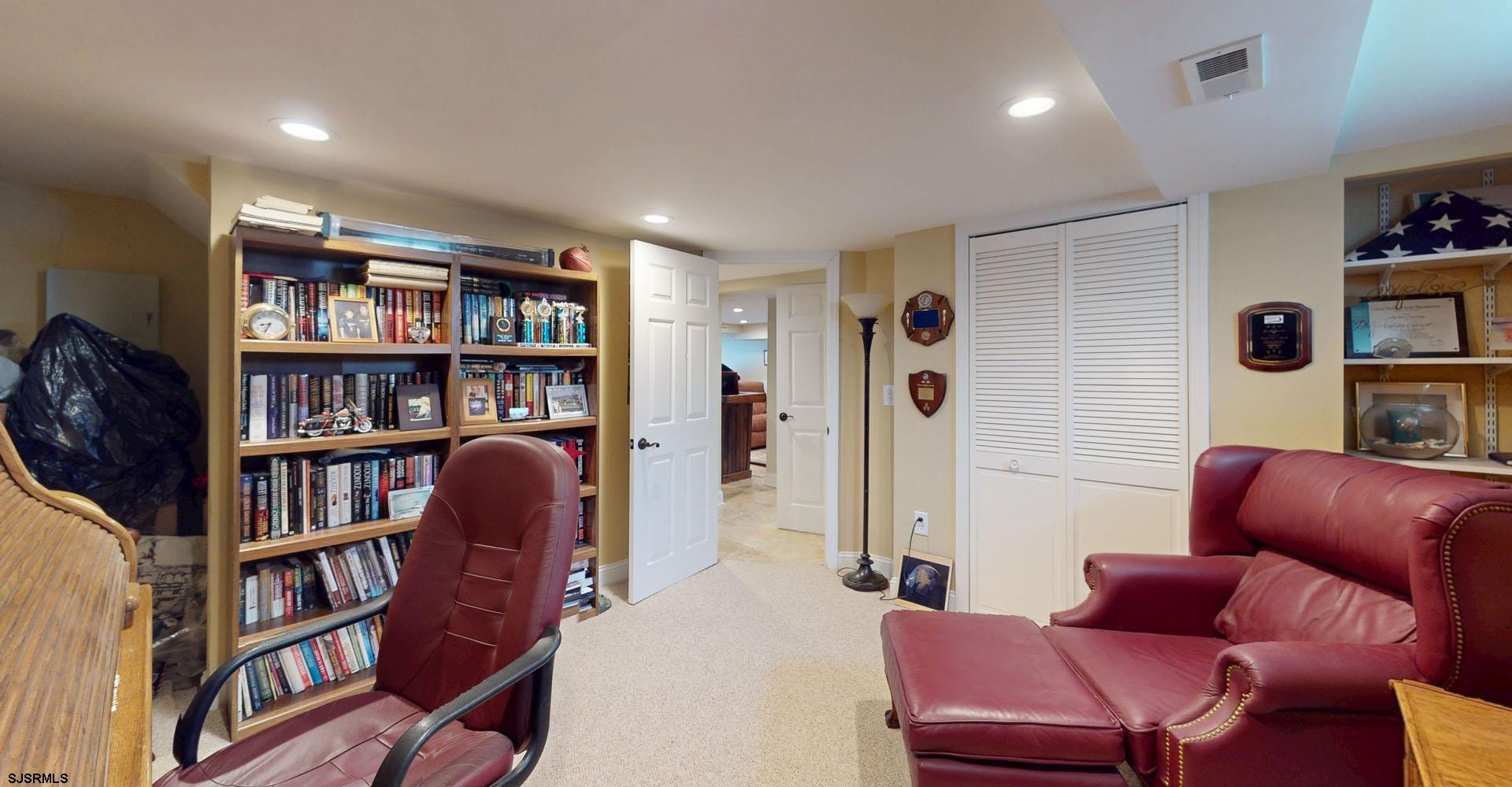 Somers Point, New Jersey 08244, United States, 4 Bedrooms Bedrooms, ,2 BathroomsBathrooms,Residential,Active,129832