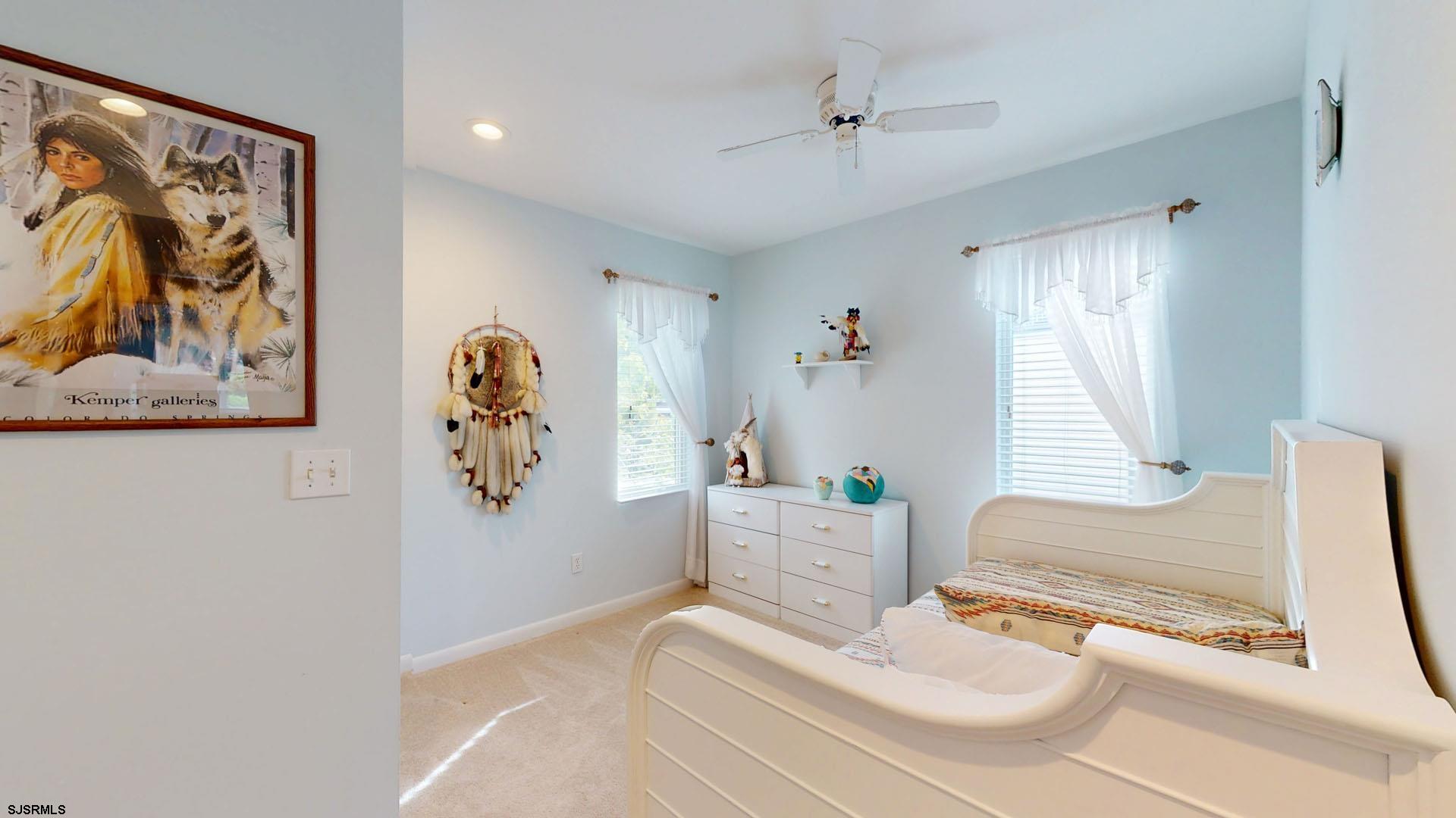 Somers Point, New Jersey 08244, United States, 4 Bedrooms Bedrooms, ,2 BathroomsBathrooms,Residential,Active,129832