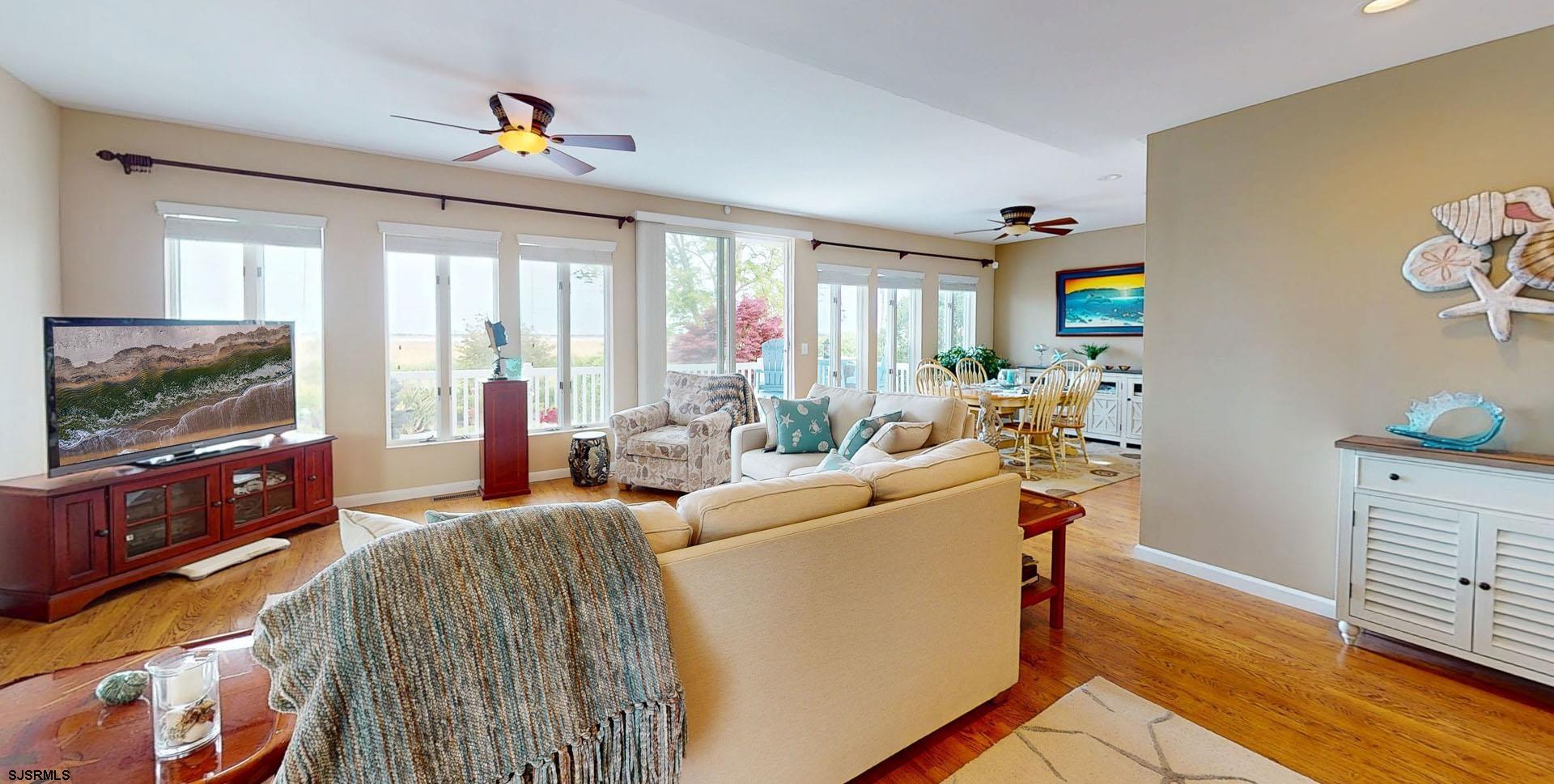 Somers Point, New Jersey 08244, United States, 4 Bedrooms Bedrooms, ,2 BathroomsBathrooms,Residential,Active,129832