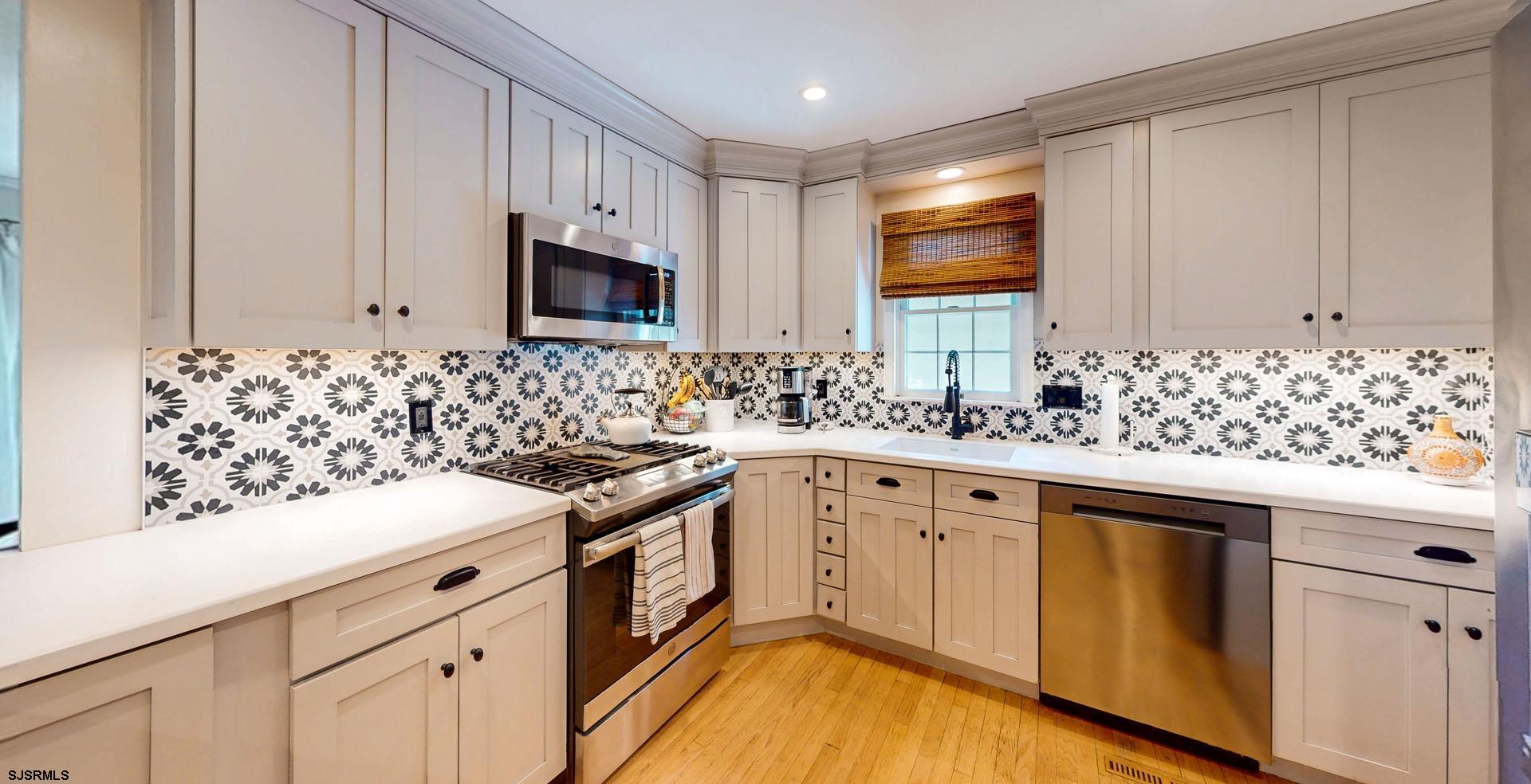 Ocean View, New Jersey 08230, United States, 4 Bedrooms Bedrooms, ,3 BathroomsBathrooms,Residential,Active,178188