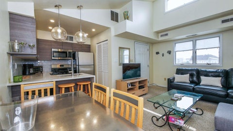 Apartment For Rent - 6 N Adams<br/> Margate, NJ 08402