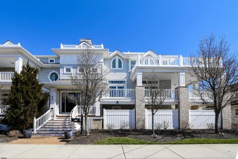 Condo For Sale - 603 E 12th #EAST SIDE TOWNHOUSE<br/> Cape May County, Ocean City, NJ 08226