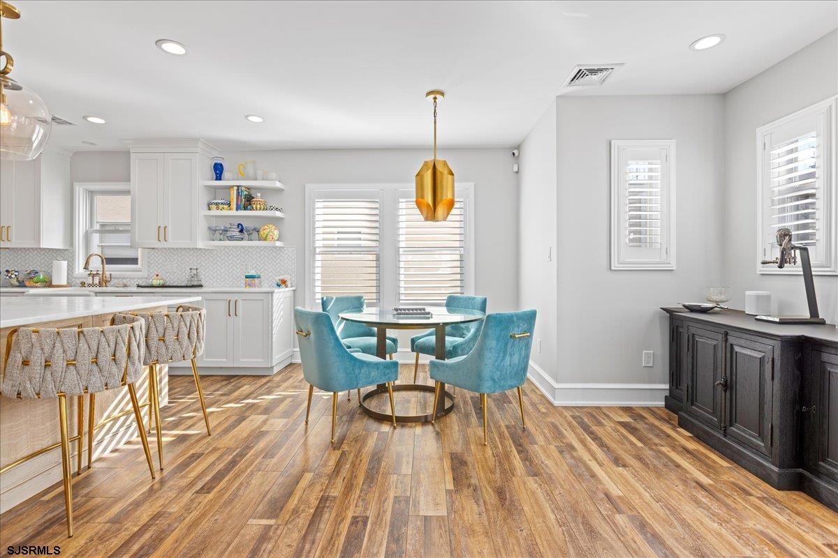 Margate, New Jersey 08402, United States, 4 Bedrooms Bedrooms, ,3 BathroomsBathrooms,Residential,Pending,28144