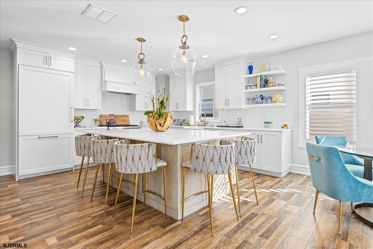 Margate, New Jersey 08402, United States, 4 Bedrooms Bedrooms, ,3 BathroomsBathrooms,Residential,Pending,28144