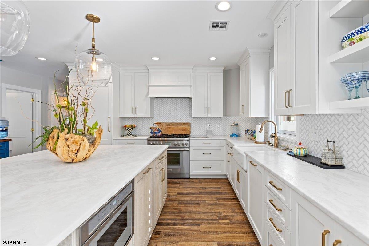 Margate, New Jersey 08402, United States, 4 Bedrooms Bedrooms, ,3 BathroomsBathrooms,Residential,Pending,28144