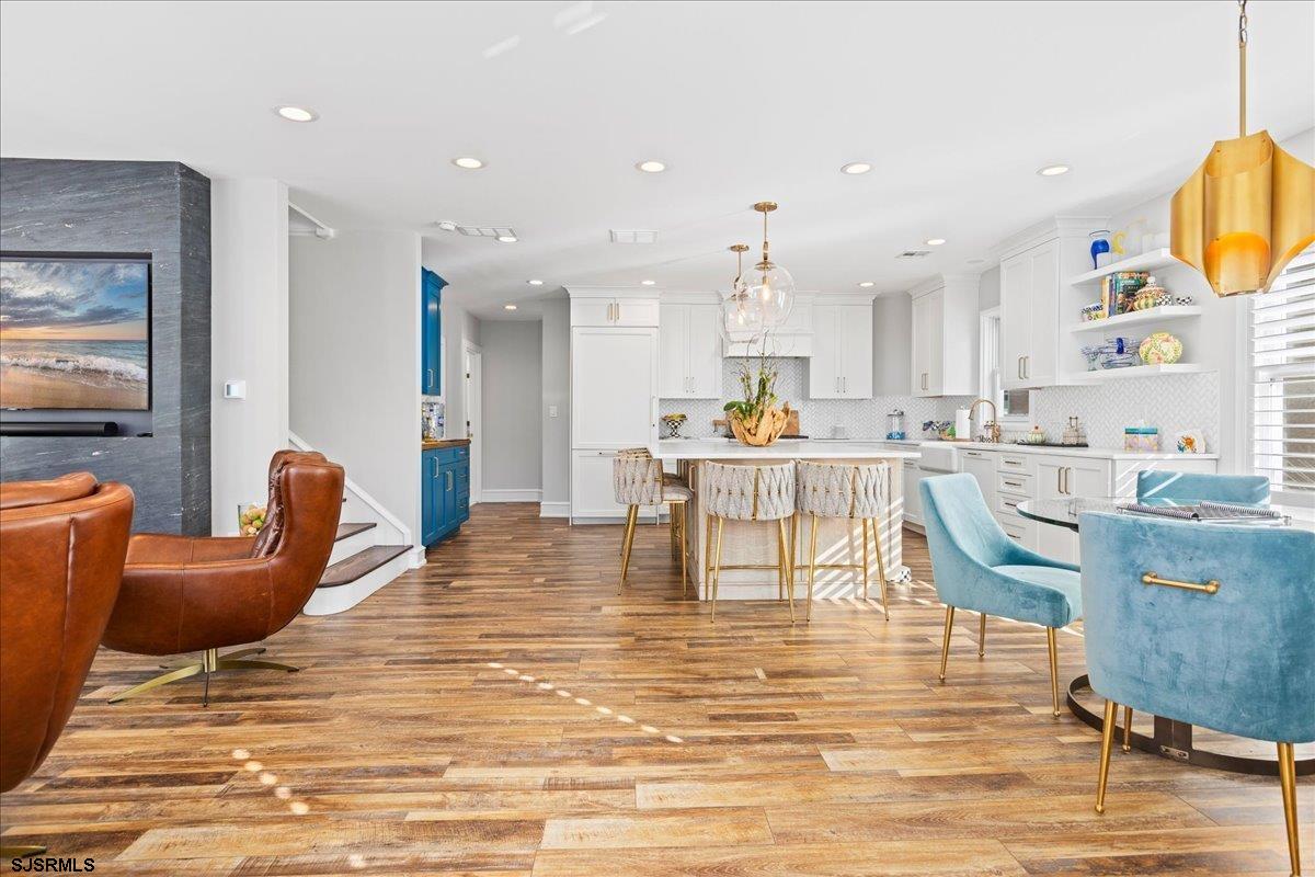 Margate, New Jersey 08402, United States, 4 Bedrooms Bedrooms, ,3 BathroomsBathrooms,Residential,Pending,28144