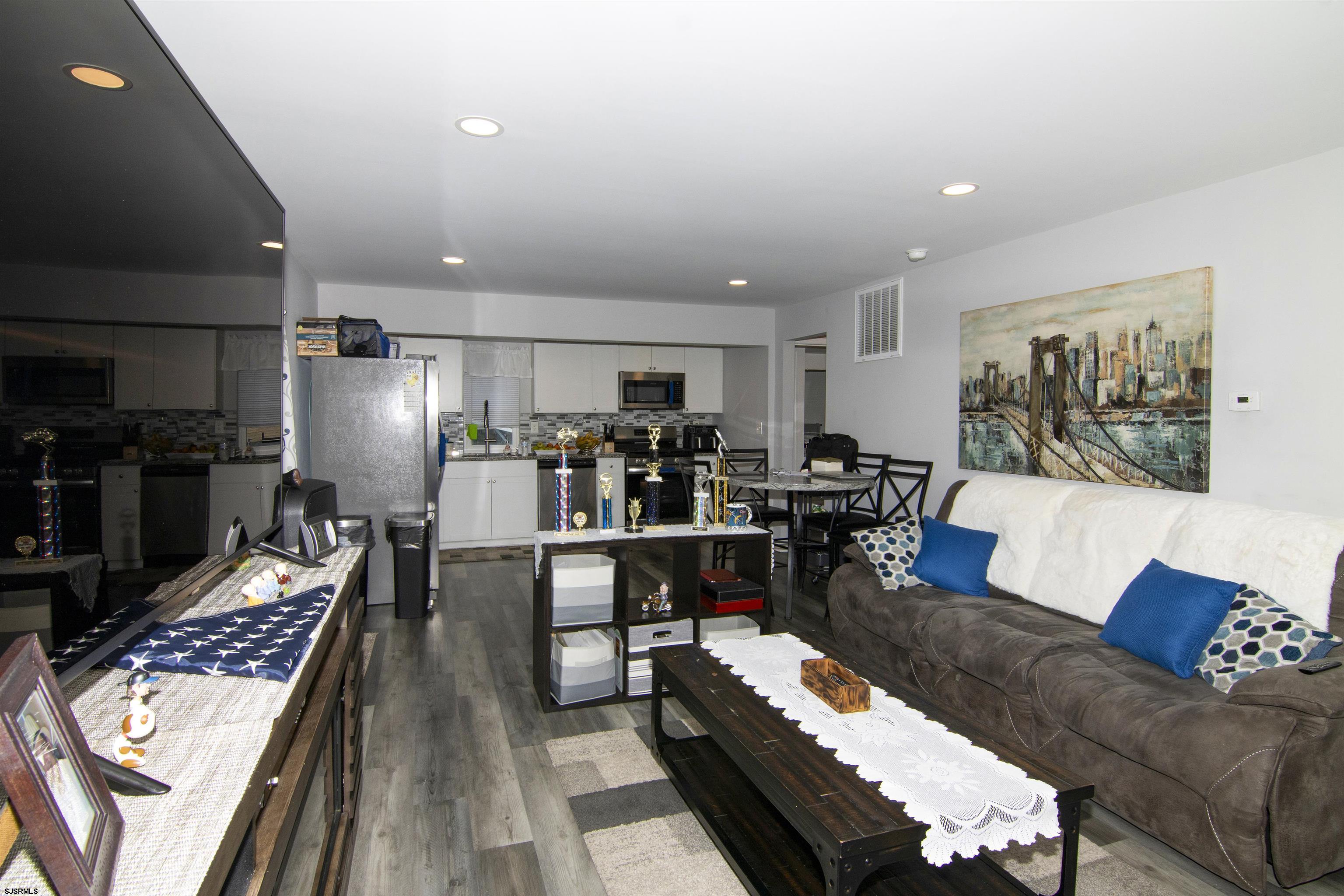 Landisville, New Jersey 08326, United States, 2 Bedrooms Bedrooms, ,1 BathroomBathrooms,Residential,Active,180874