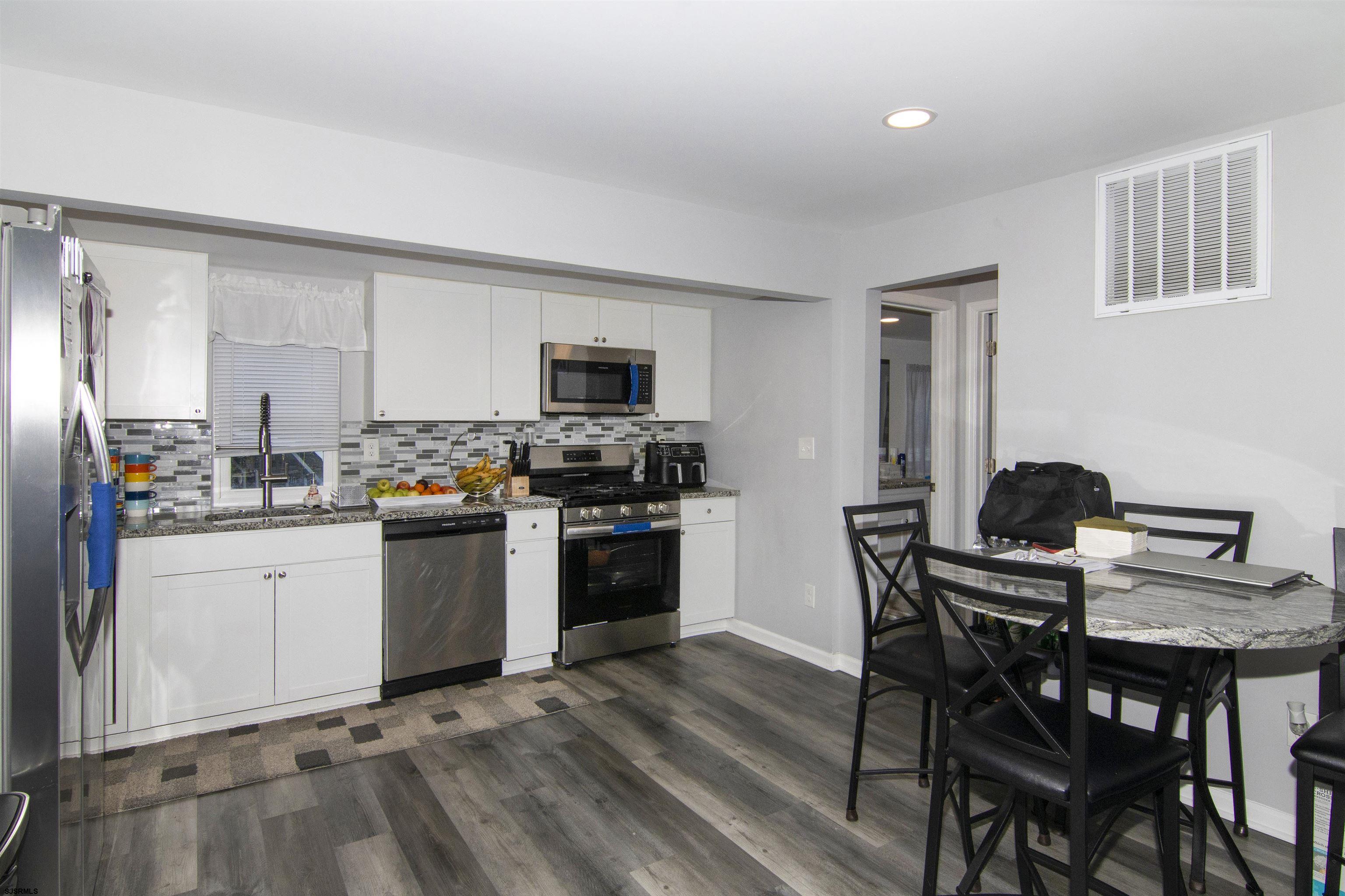 Landisville, New Jersey 08326, United States, 2 Bedrooms Bedrooms, ,1 BathroomBathrooms,Residential,Active,180874