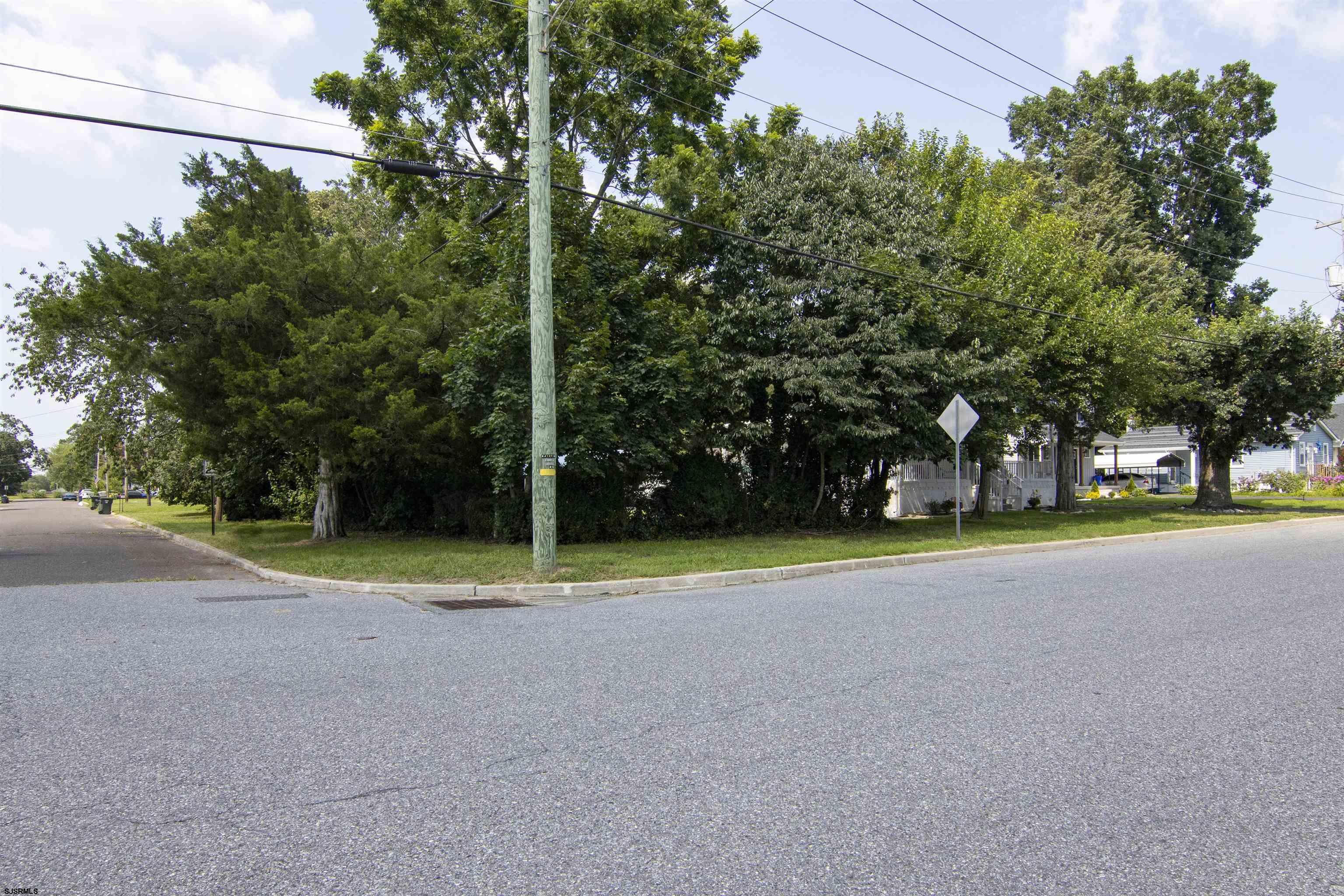 Landisville, New Jersey 08326, United States, 2 Bedrooms Bedrooms, ,1 BathroomBathrooms,Residential,Active,180874