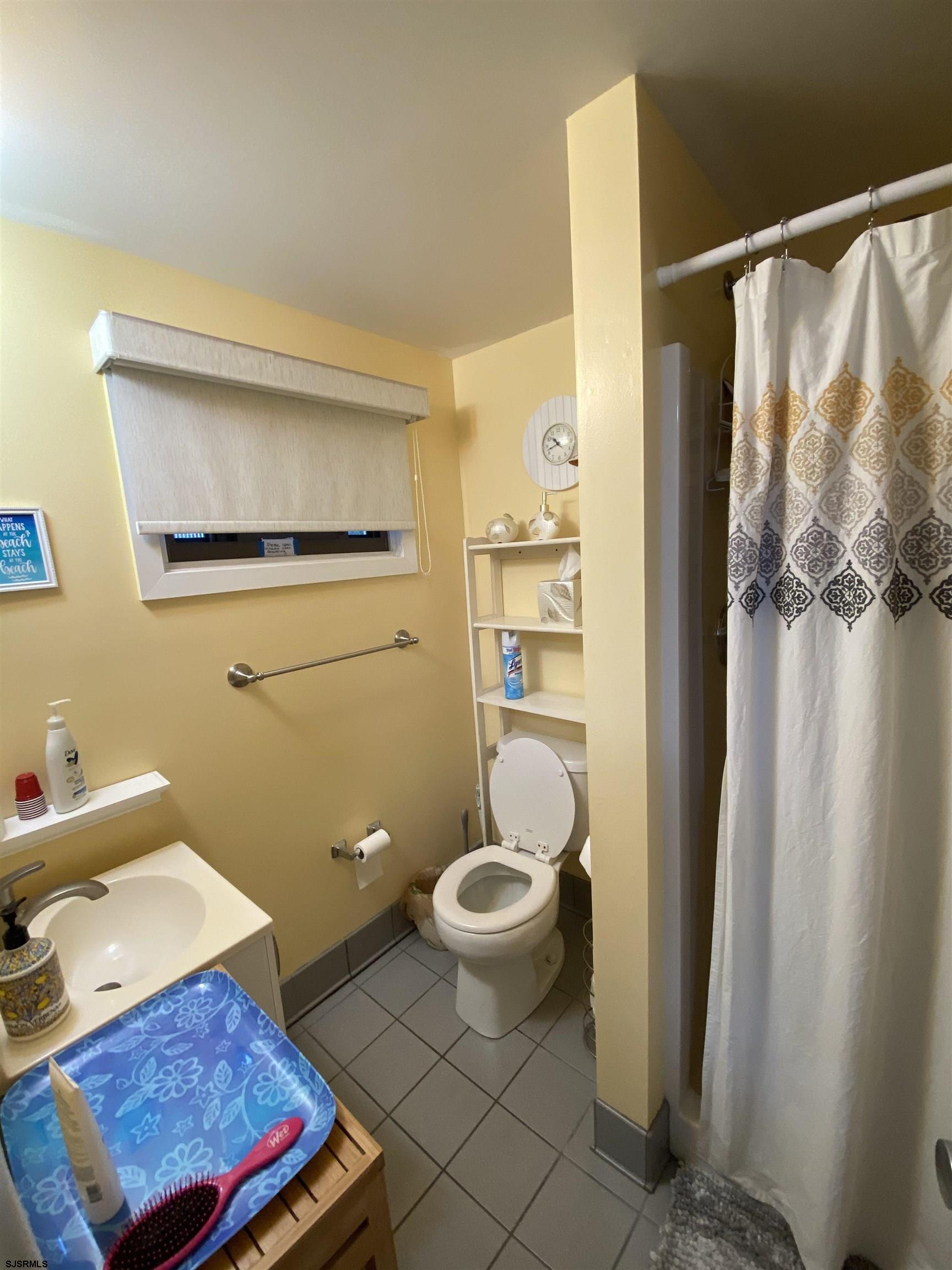 Margate, New Jersey 08402, United States, ,1 BathroomBathrooms,Residential,Active,115637