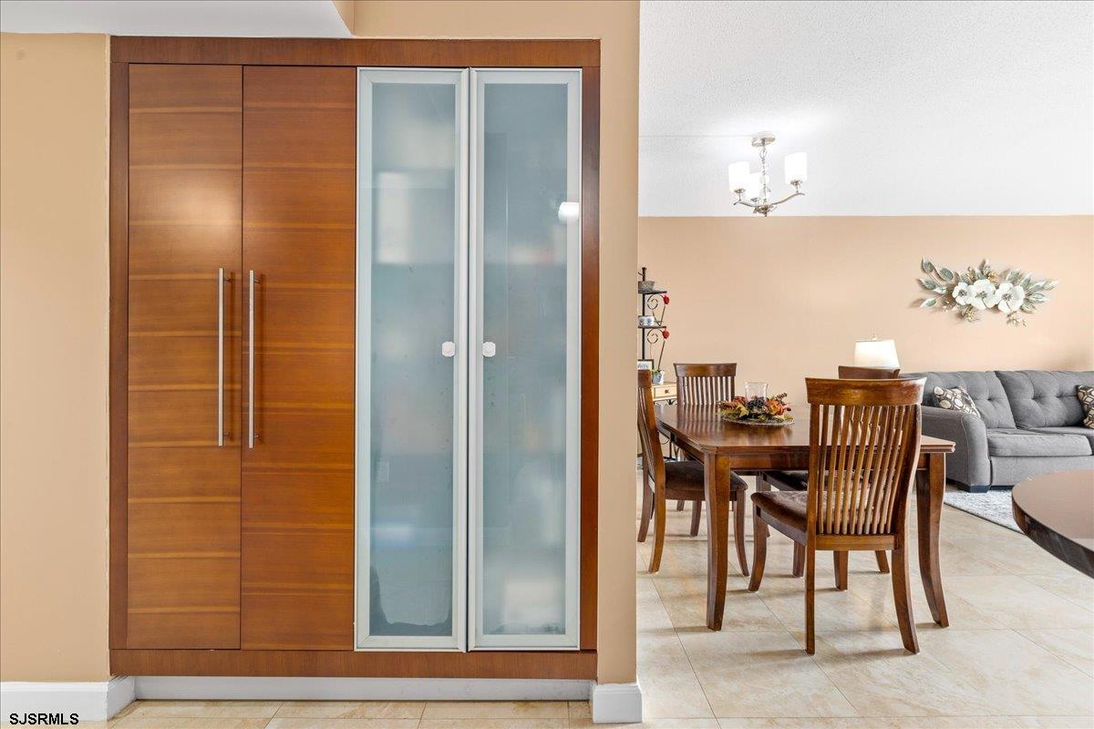 Atlantic City, New Jersey 08401, United States, 2 Bedrooms Bedrooms, ,2 BathroomsBathrooms,Residential,Active,177350