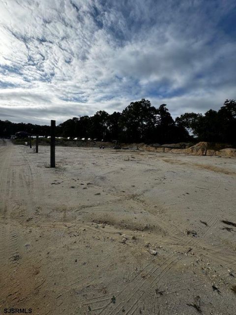 28 Mount Airy Ave S Egg Harbor Township NJ 08234